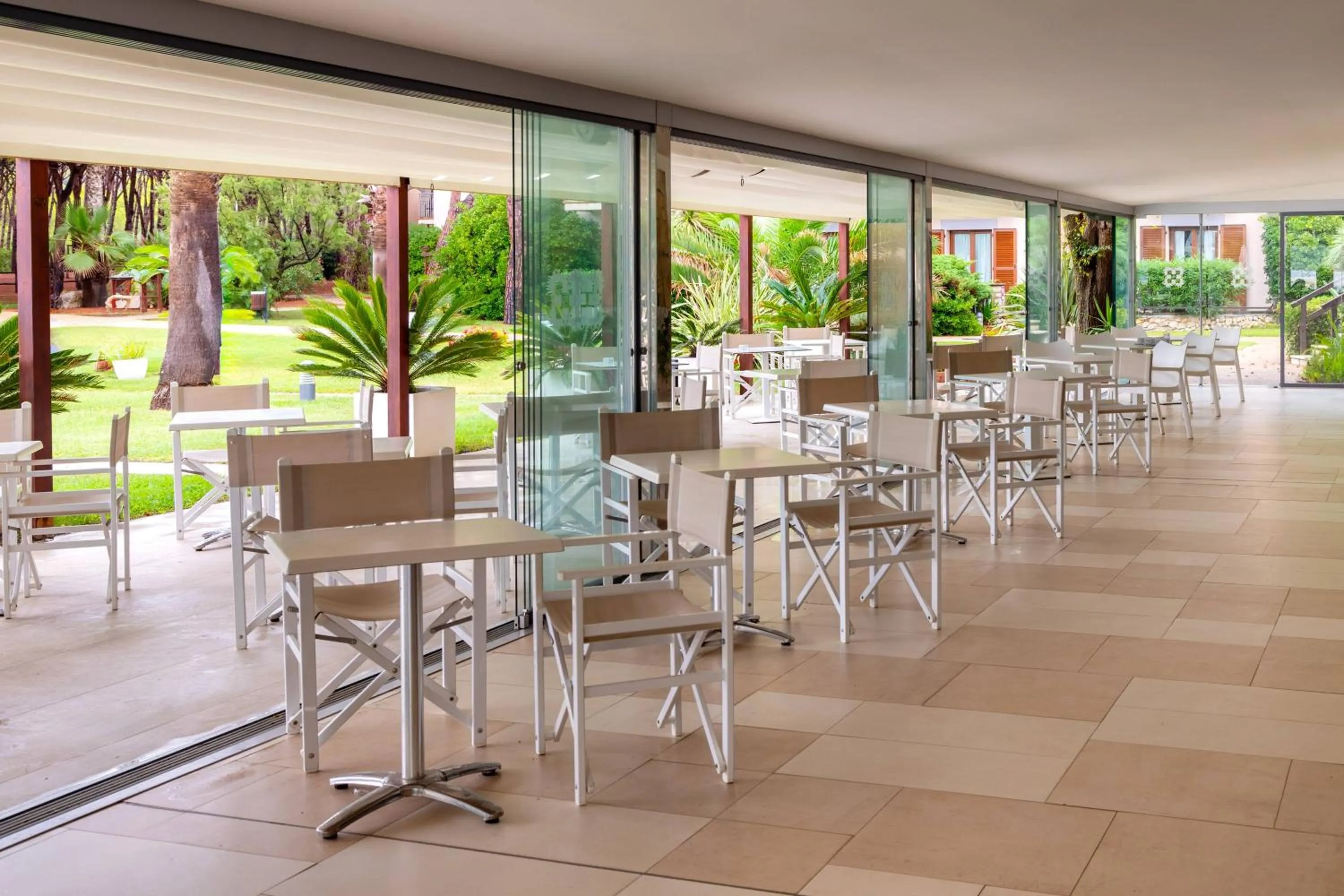 Property building in Hotel Corte Rosada Affiliated by Meliá