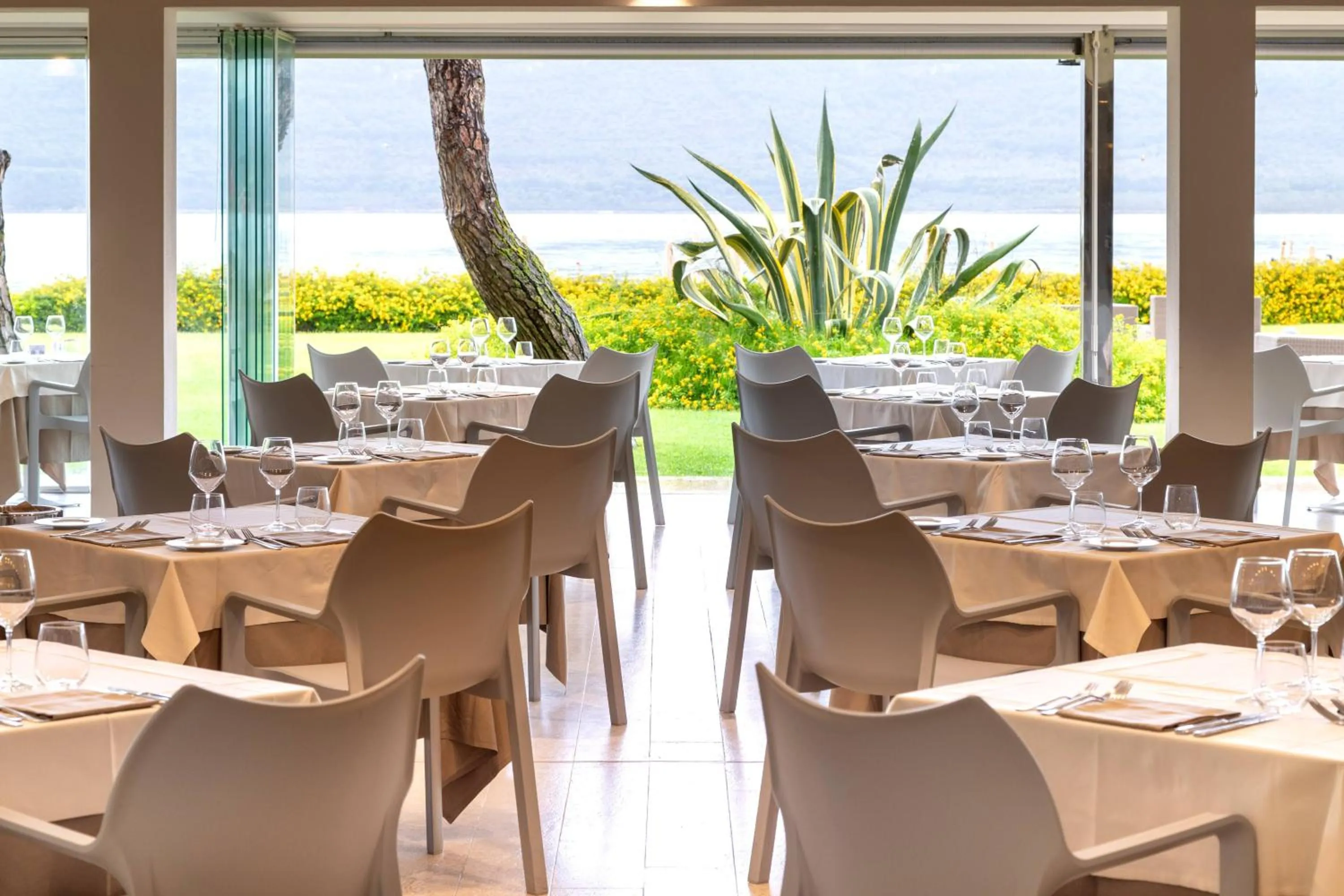 Property building in Hotel Corte Rosada Affiliated by Meliá