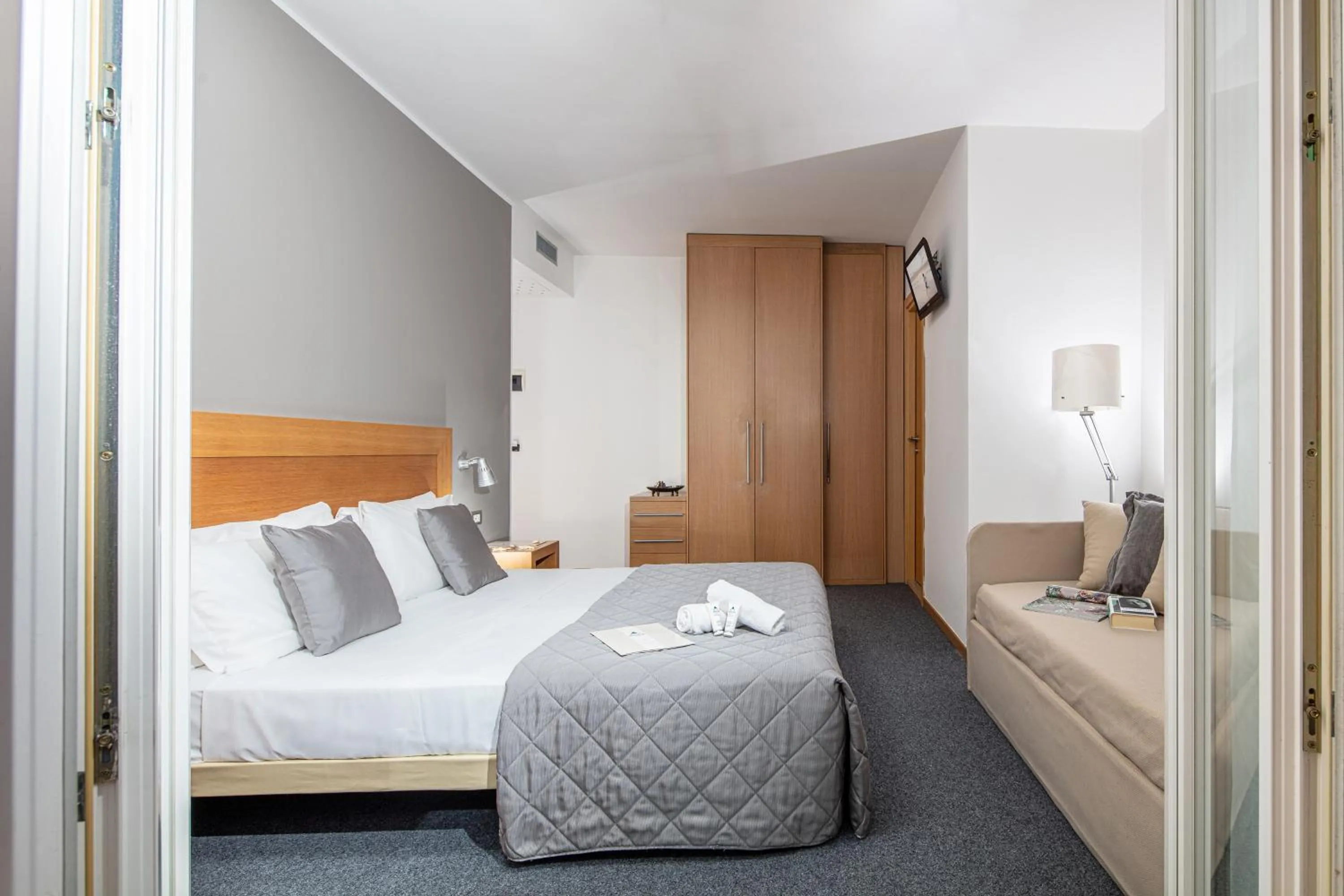 Bed in Hotel Martini