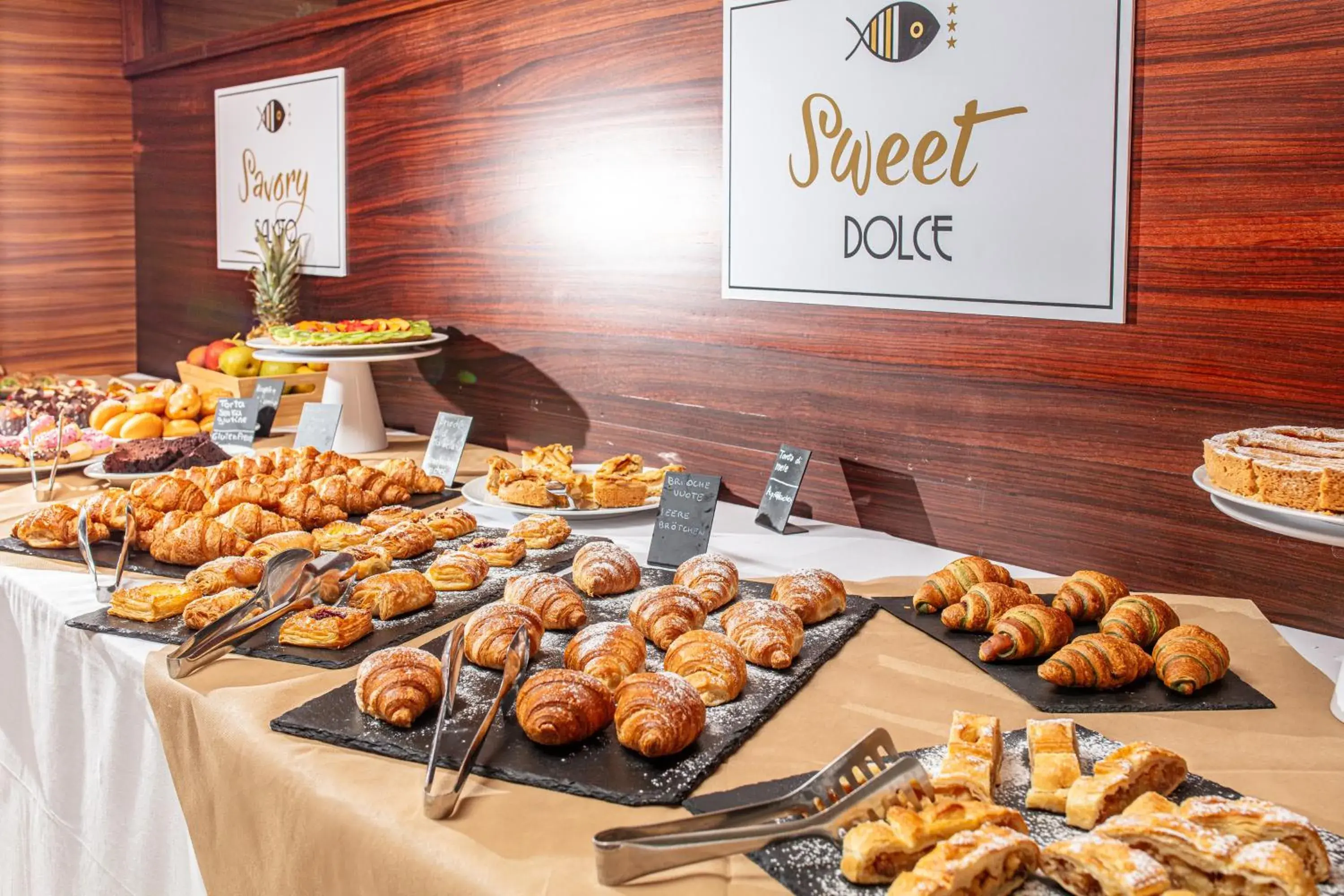 Property building in Hotel Martini Property building in Hotel Martini