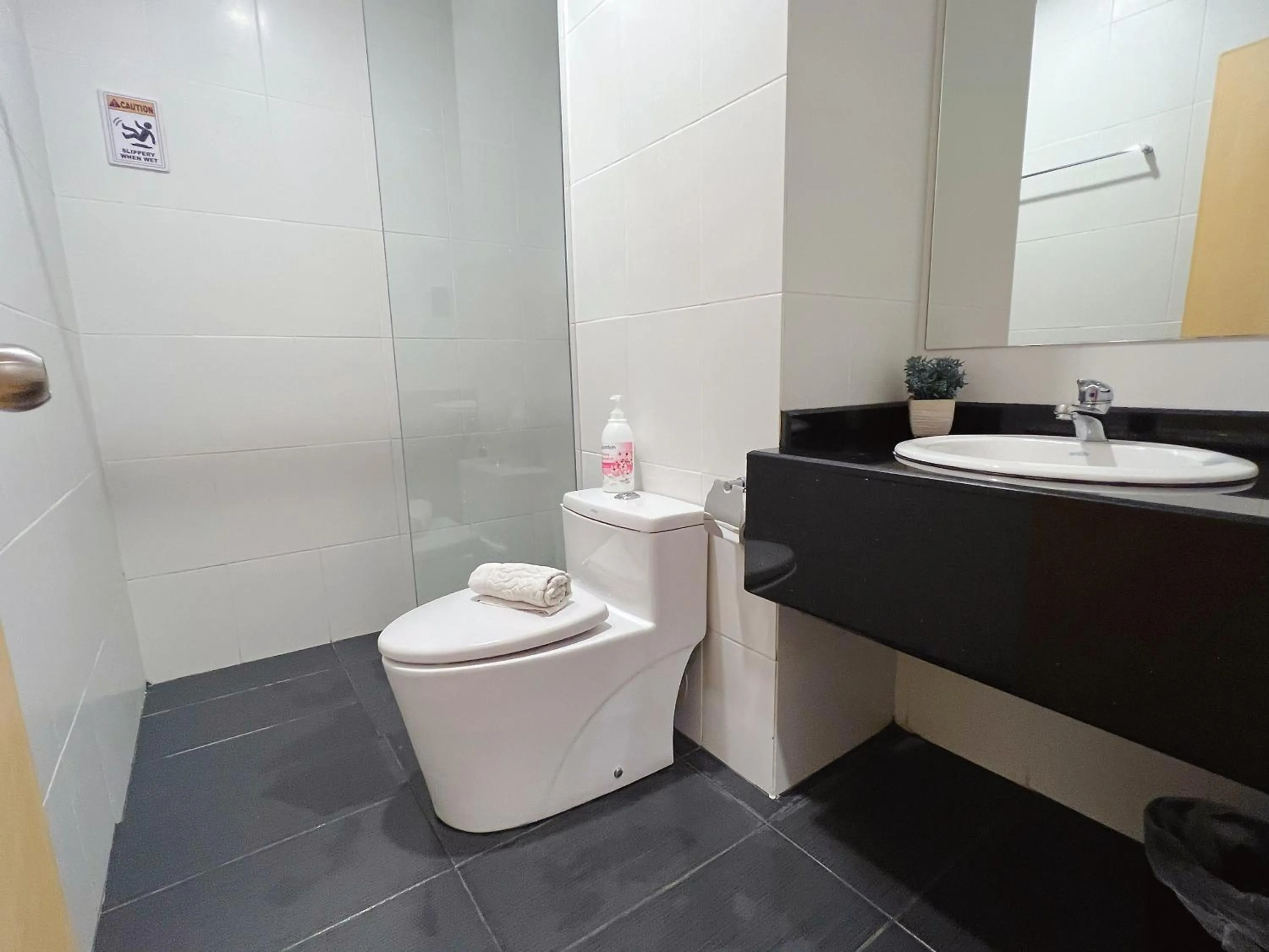 Bathroom in Imperial Grand Suite Apartment Kuching