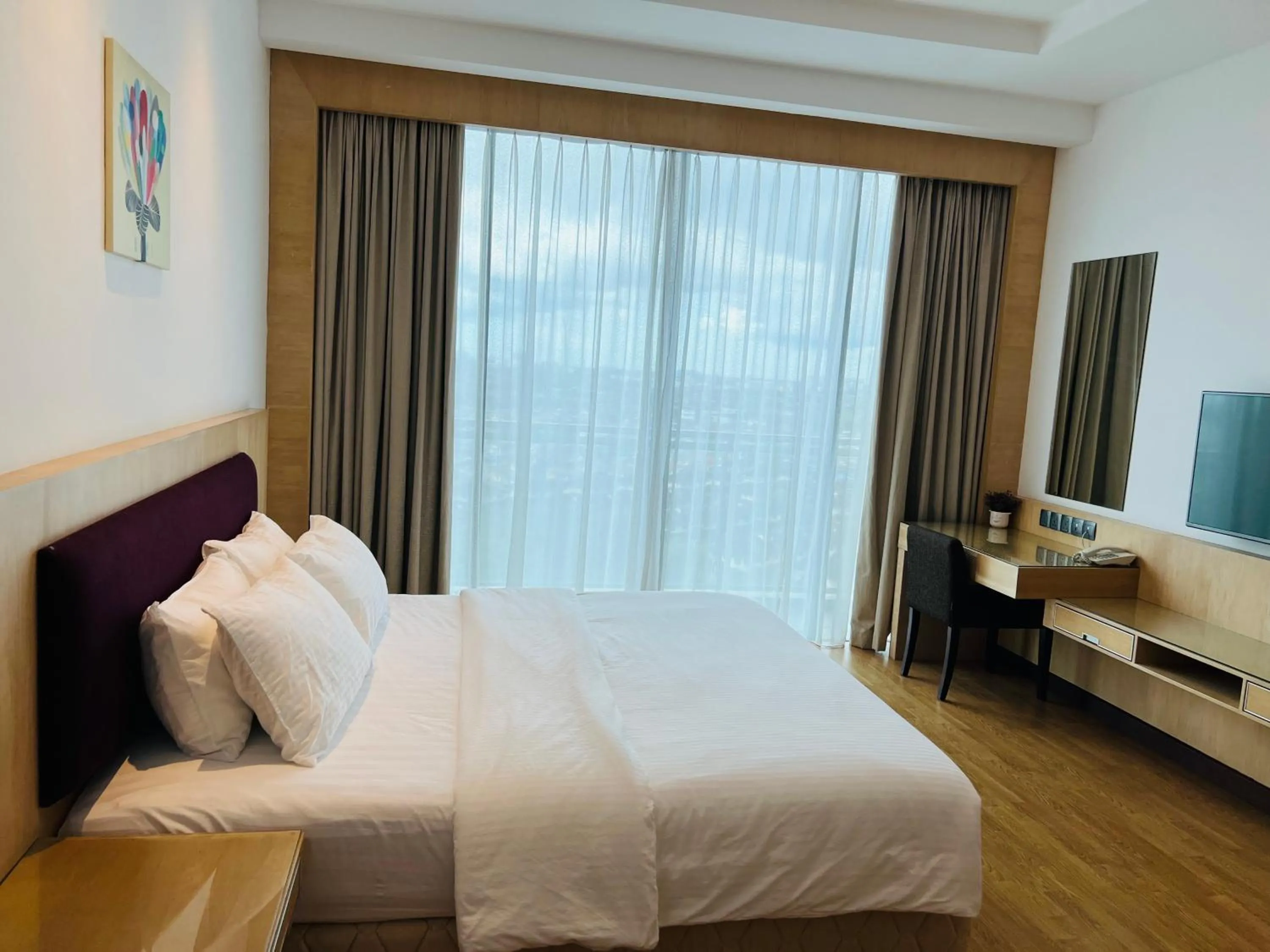 Bed in Imperial Grand Suite Apartment Kuching