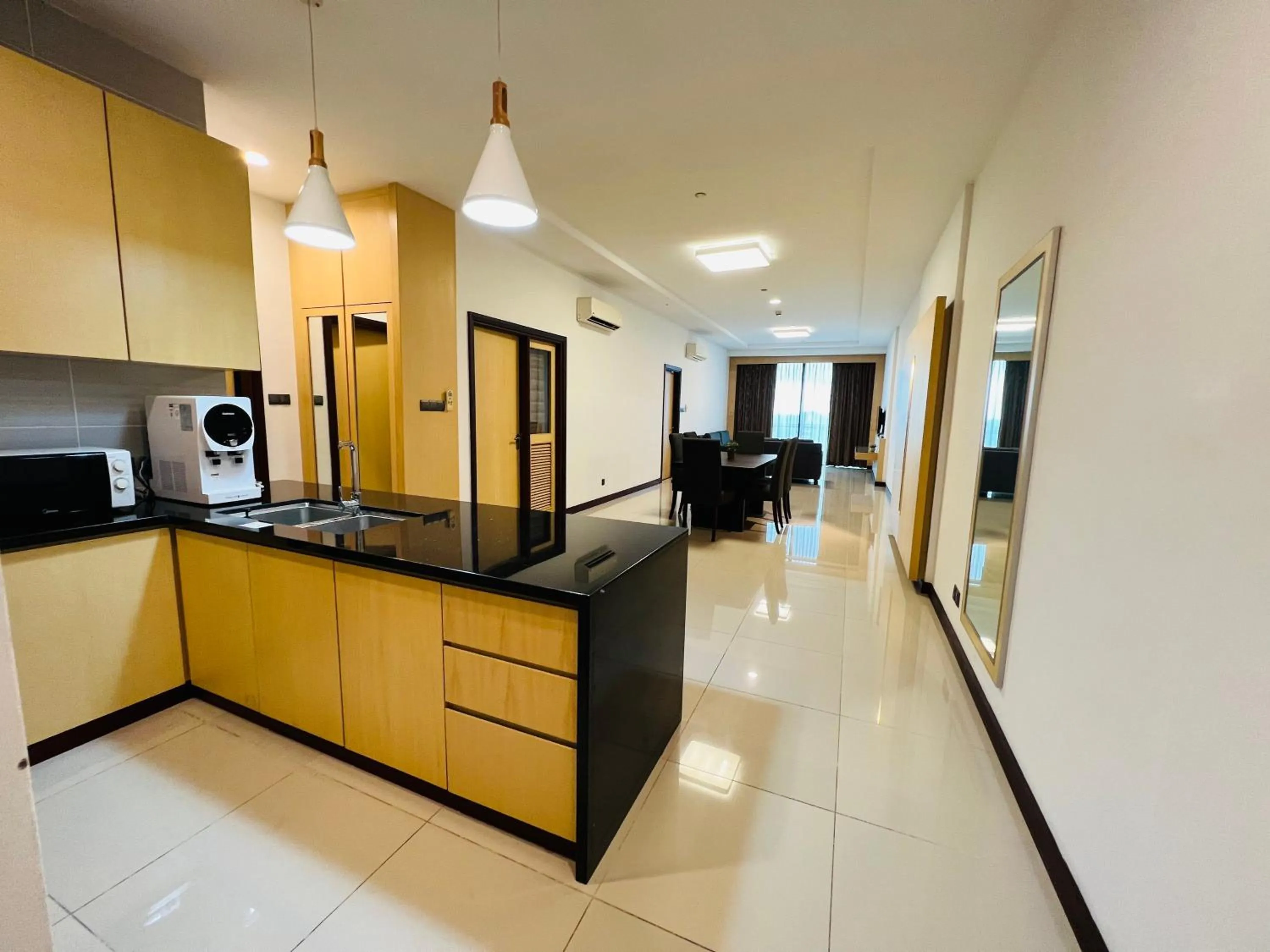 Kitchen or kitchenette in Imperial Grand Suite Apartment Kuching