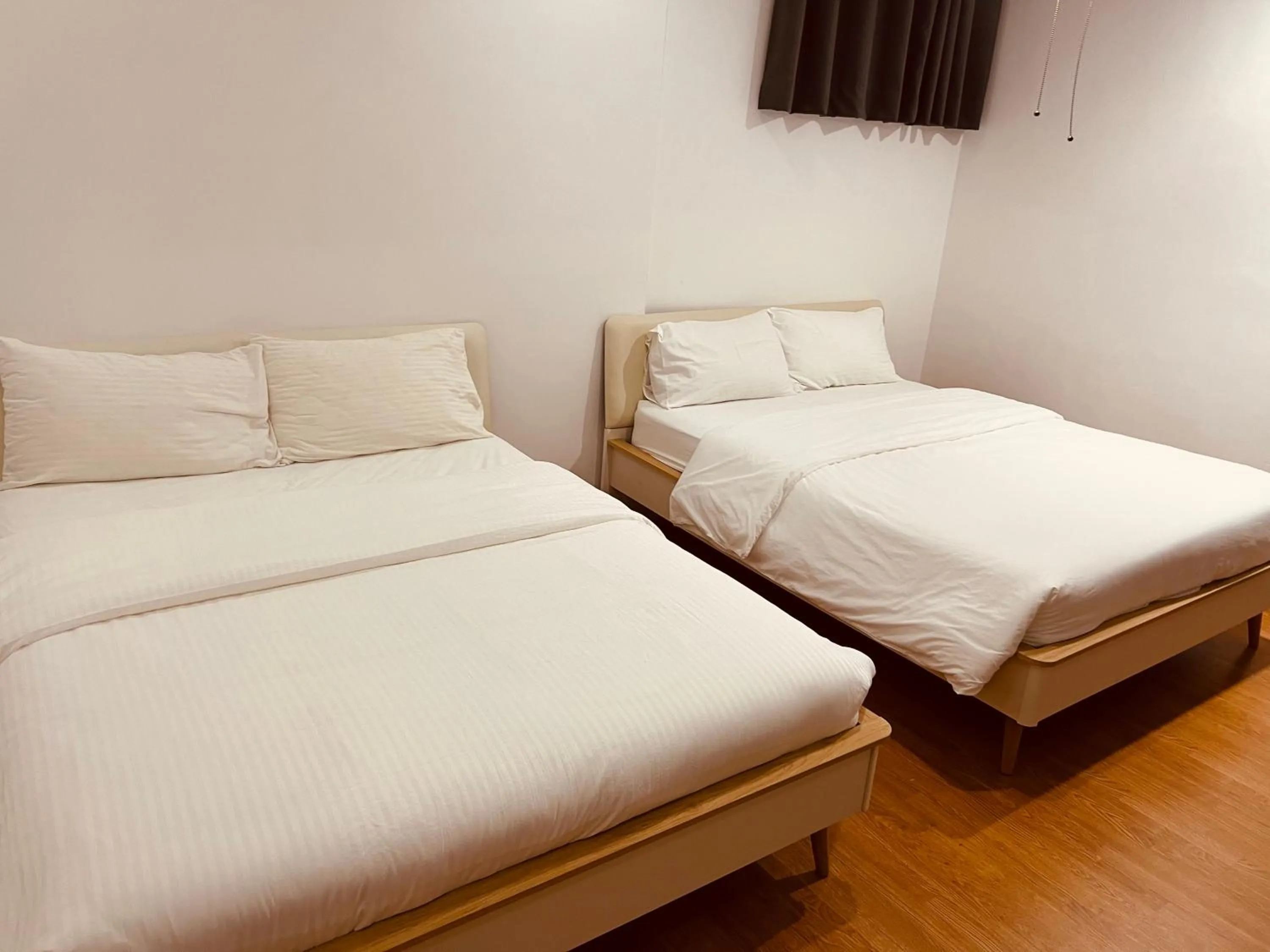 Photo of the whole room, Bed in Imperial Grand Suite Apartment Kuching