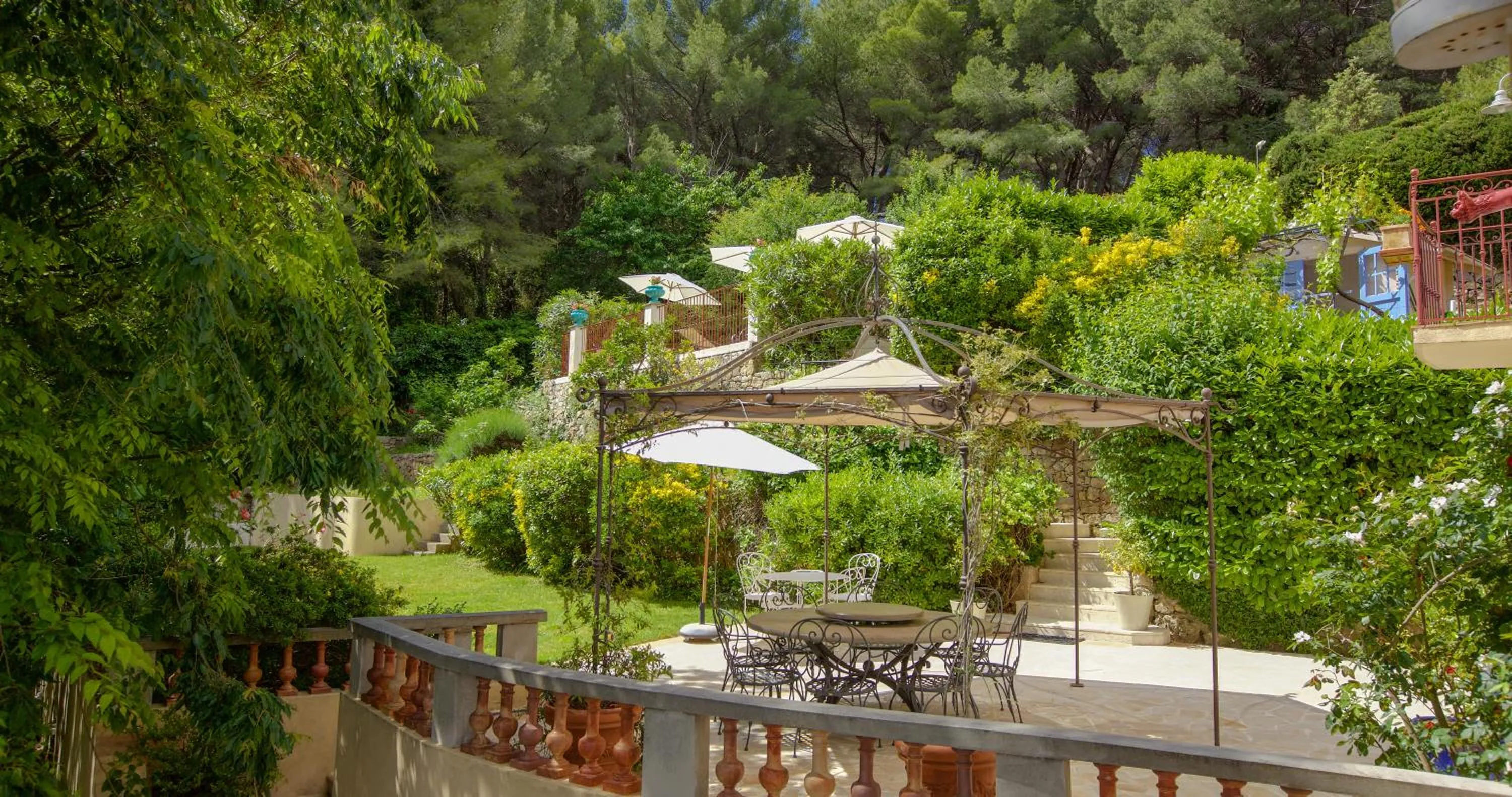 Garden in Villa Le Port d'attache
