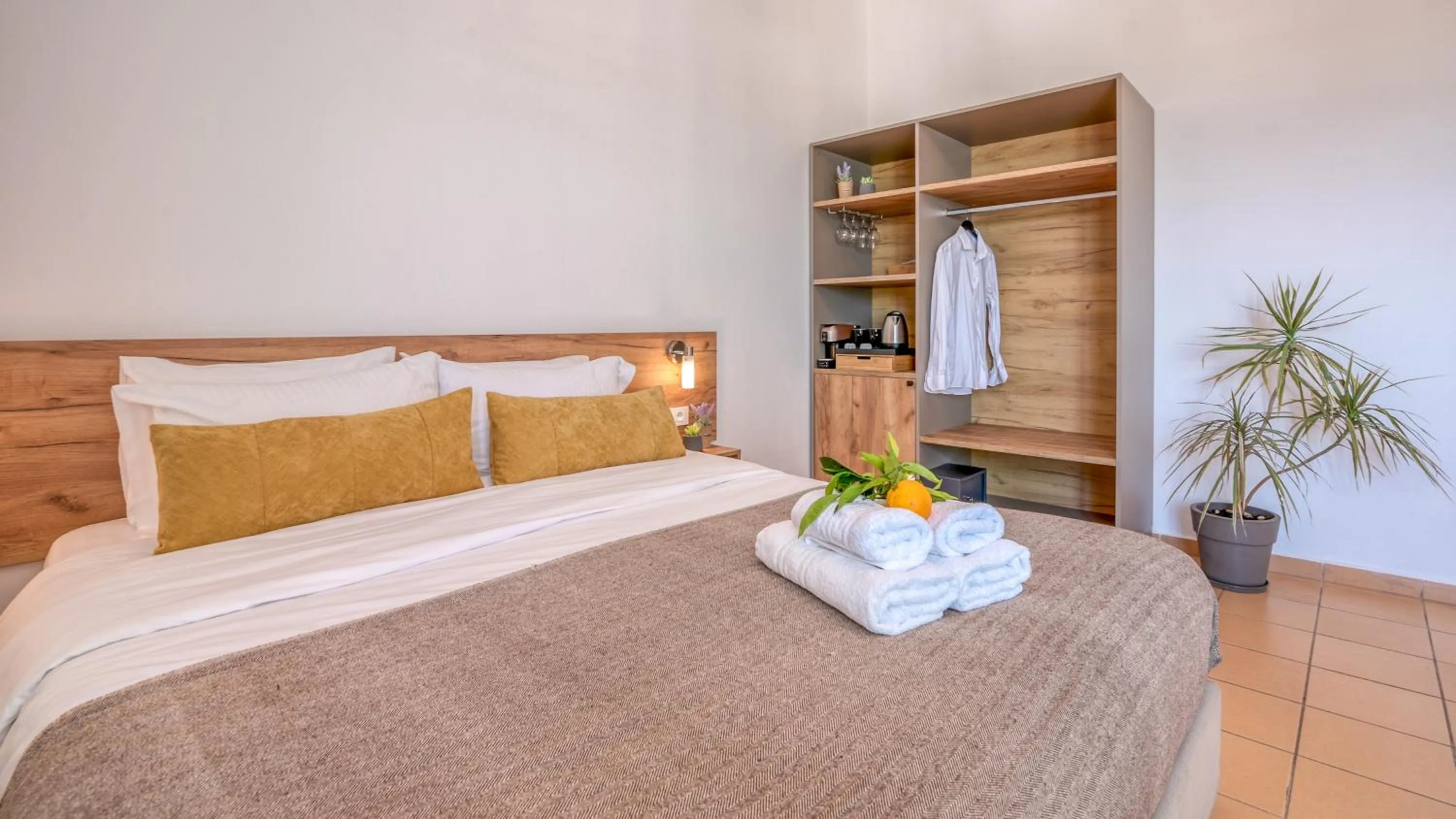 Bed in Kaliviani Traditional Hotel