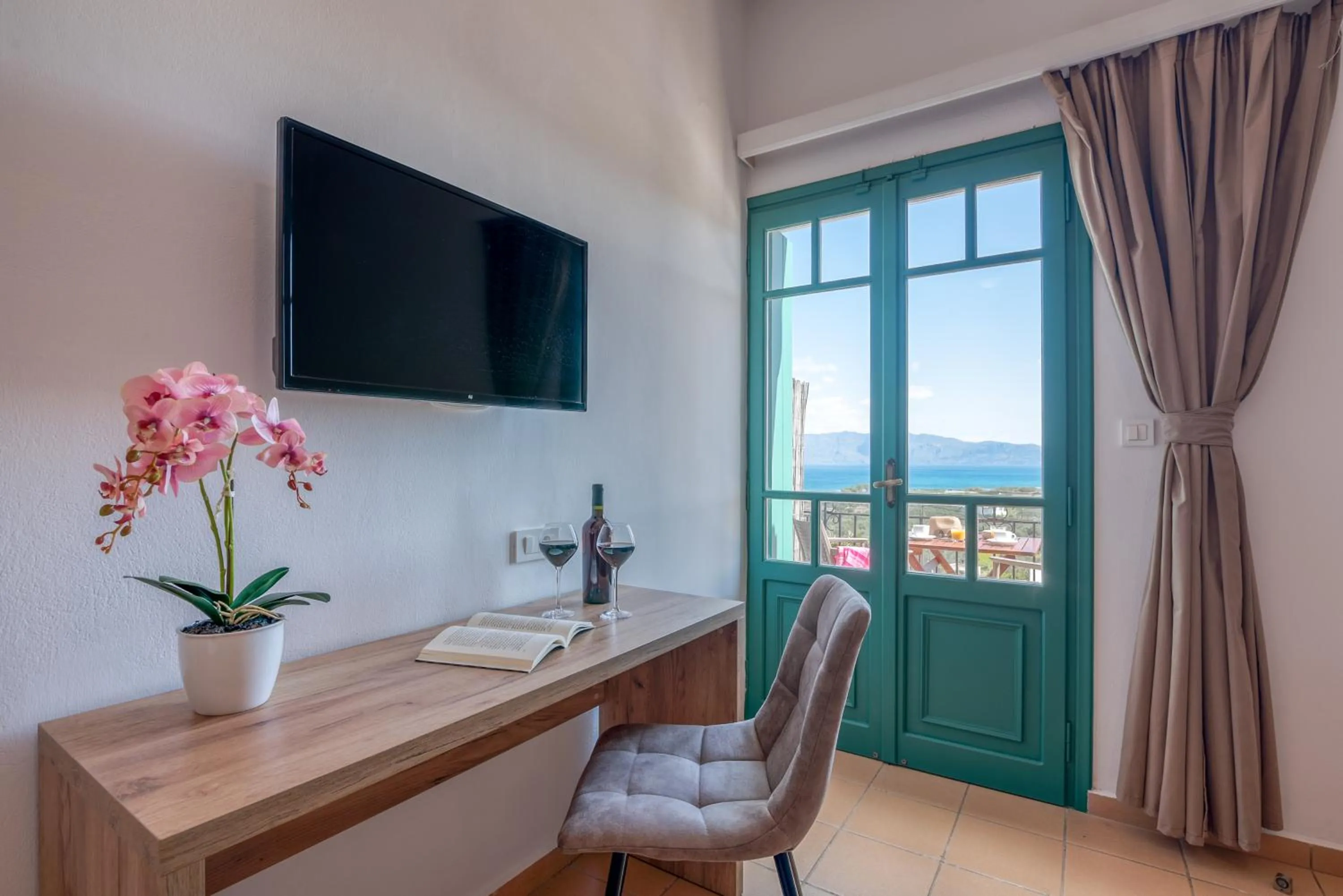 Natural landscape in Kaliviani Traditional Hotel