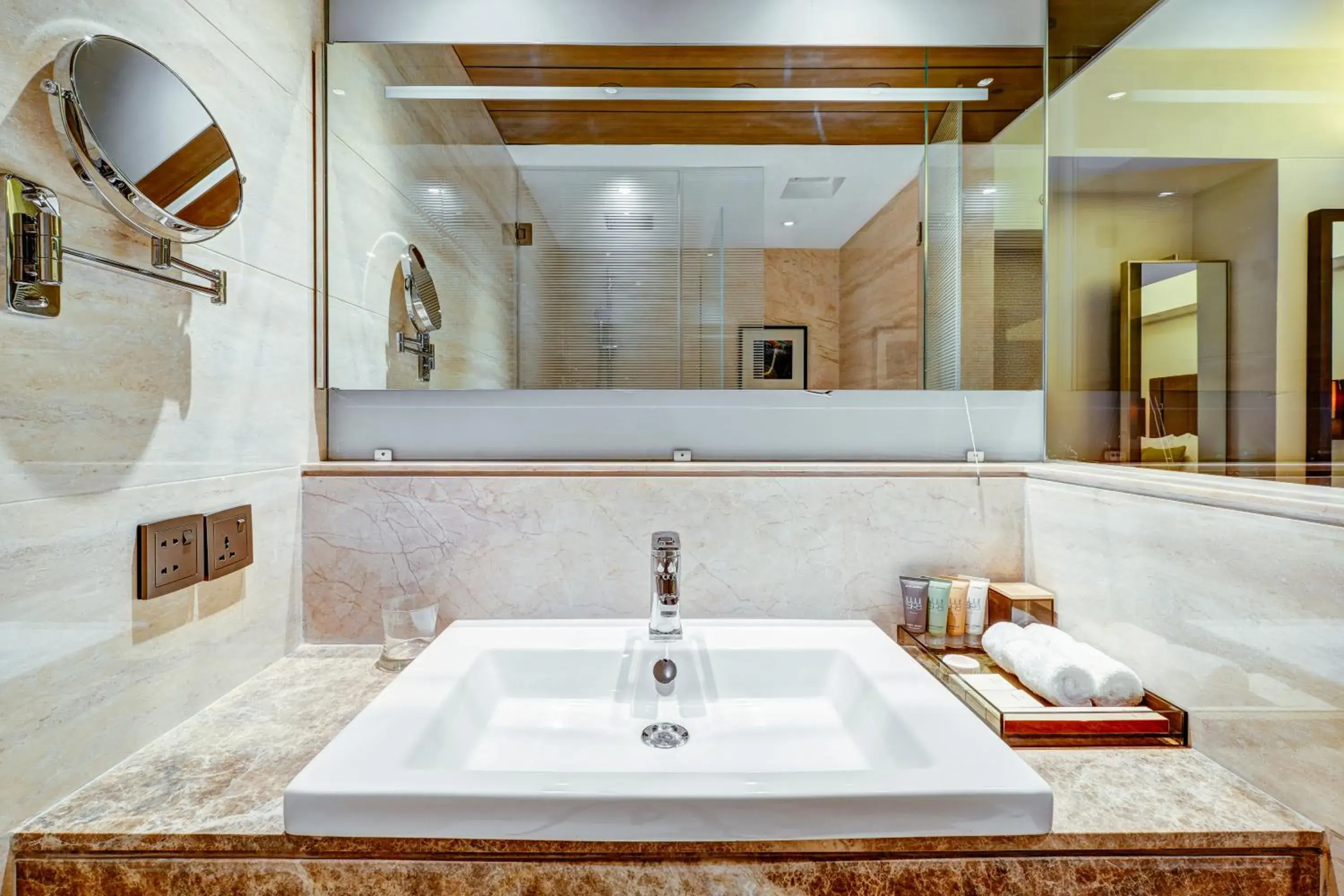 Bathroom in THE WAY Dhaka Bathroom in THE WAY Dhaka