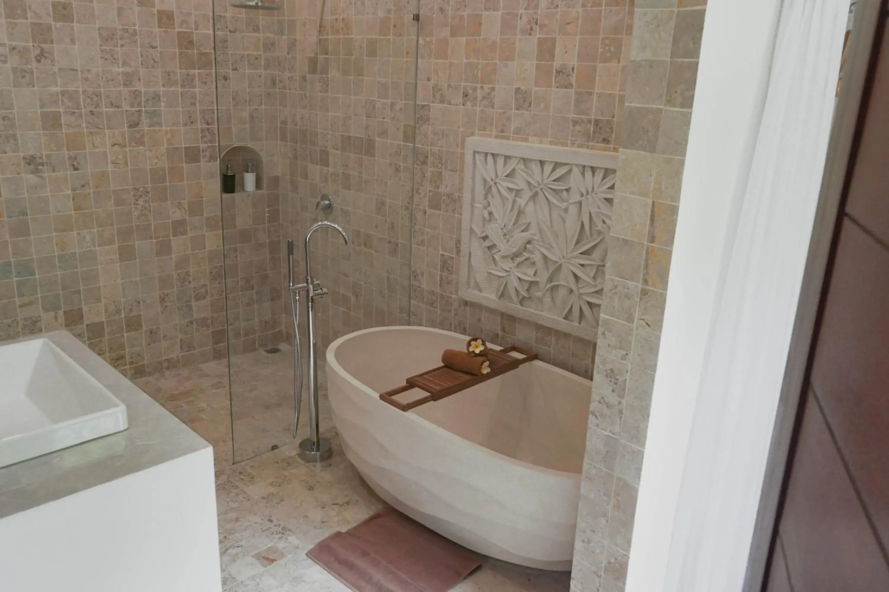 Bathroom in Jungle Haven Resort Central Ubud Bathroom in Jungle Haven Resort Central Ubud