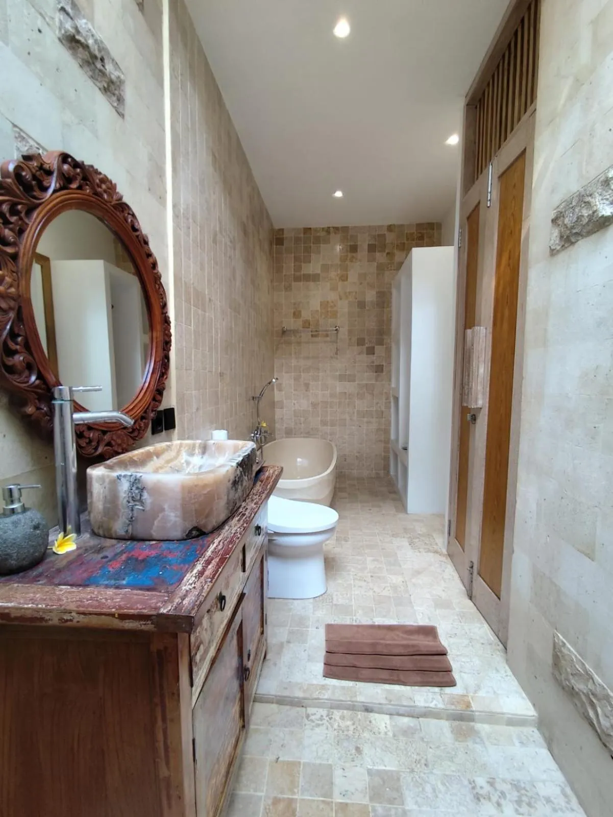 Toilet in Jungle Haven Resort Central Ubud