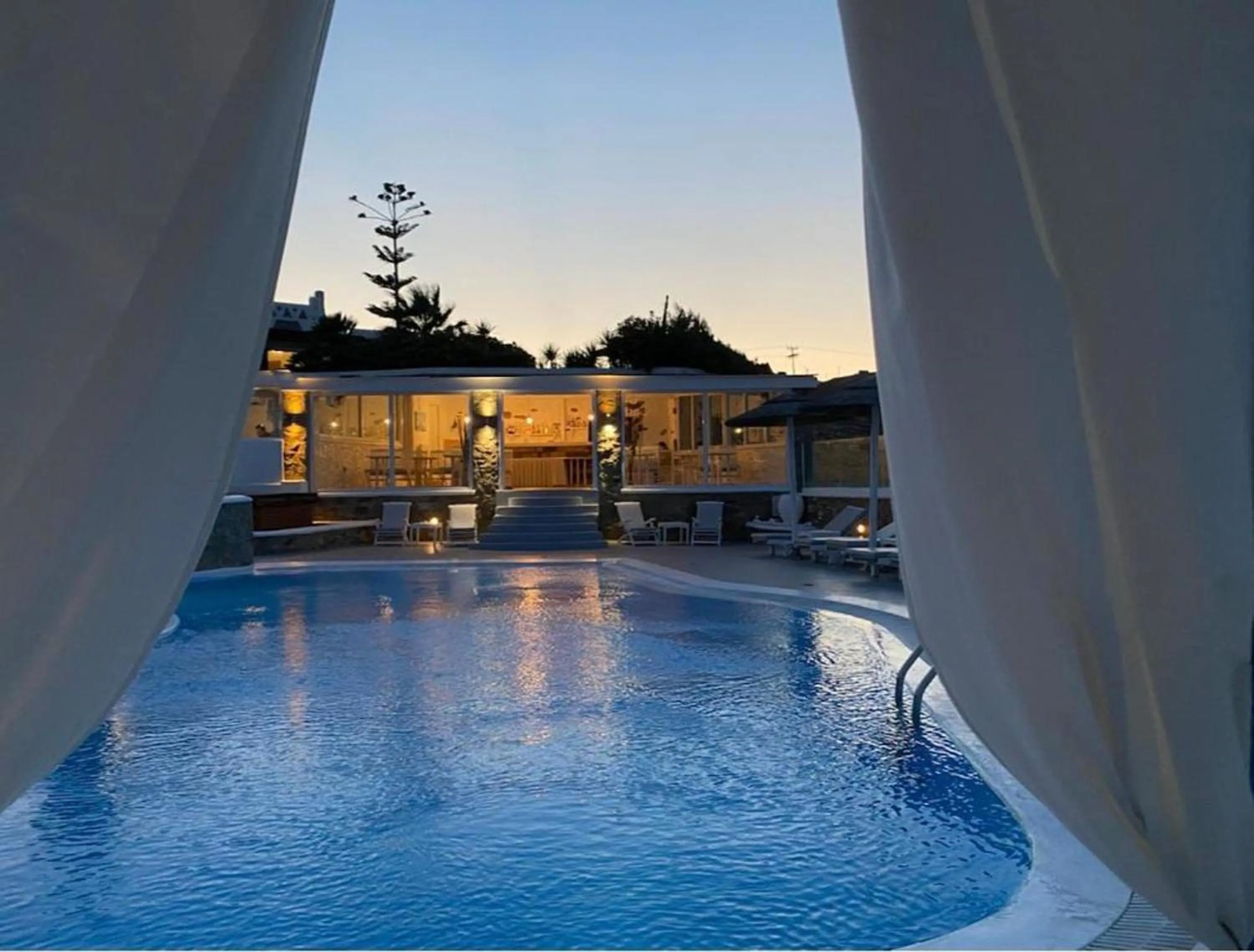 Property building in Casa Bianca