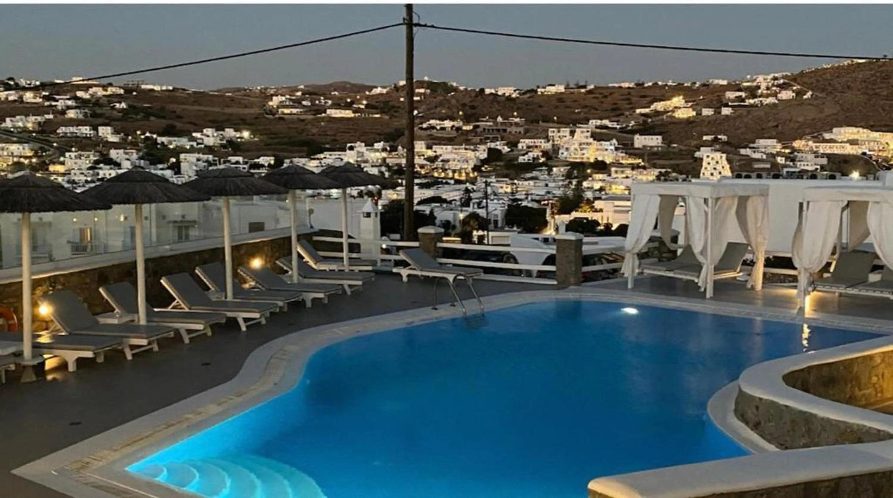 Property building in Casa Bianca