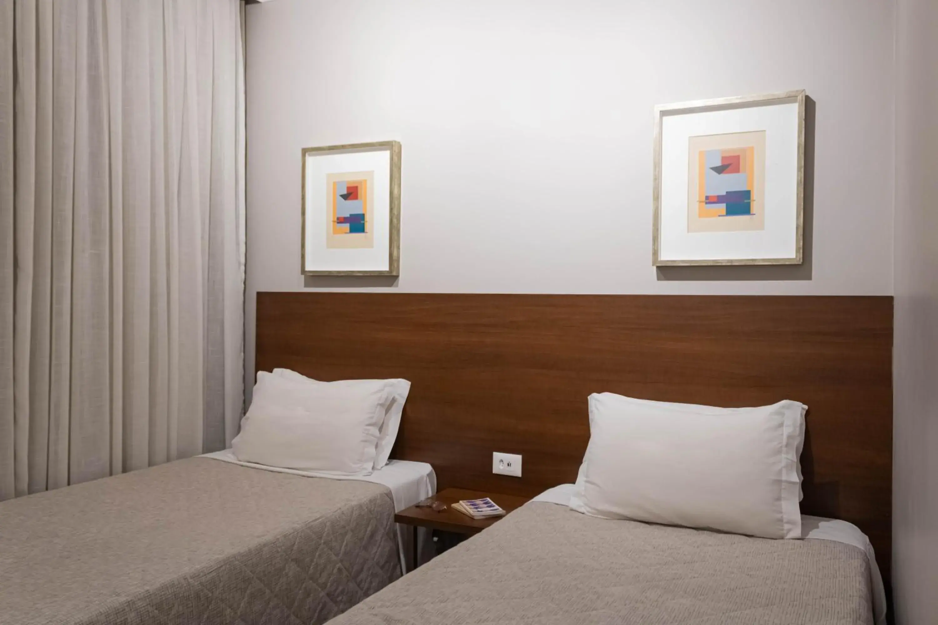 Bedroom, Bed in Matiz Manhattan Bedroom, Bed in Matiz Manhattan