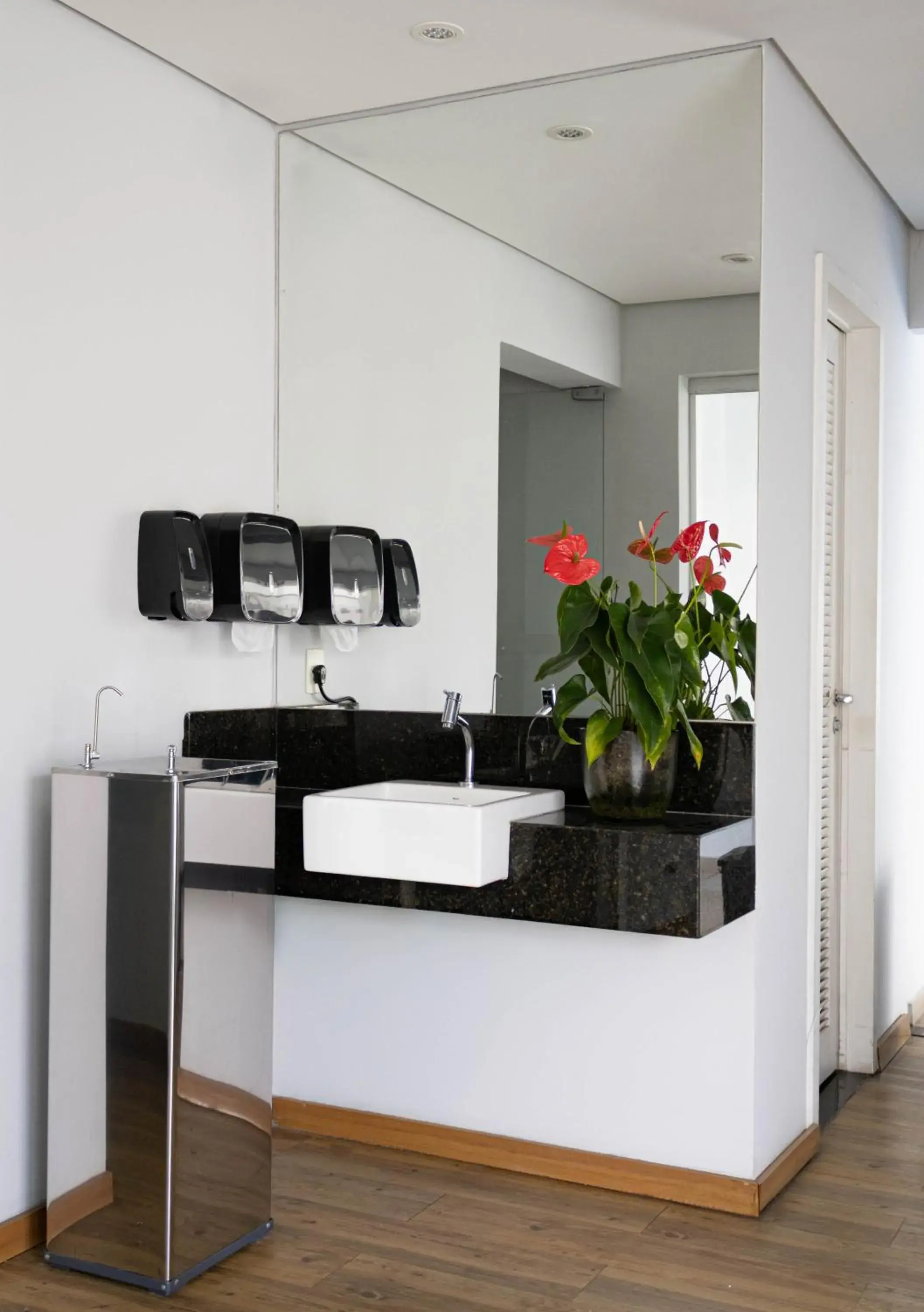 Property building in Matiz Manhattan Property building in Matiz Manhattan