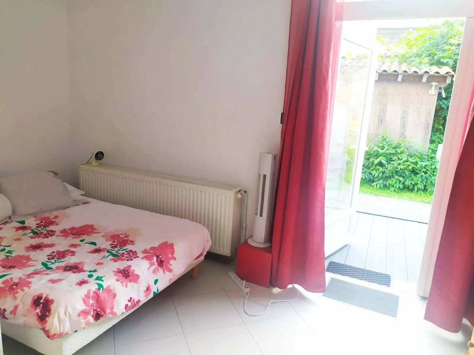 Bed in Les Bains Douches