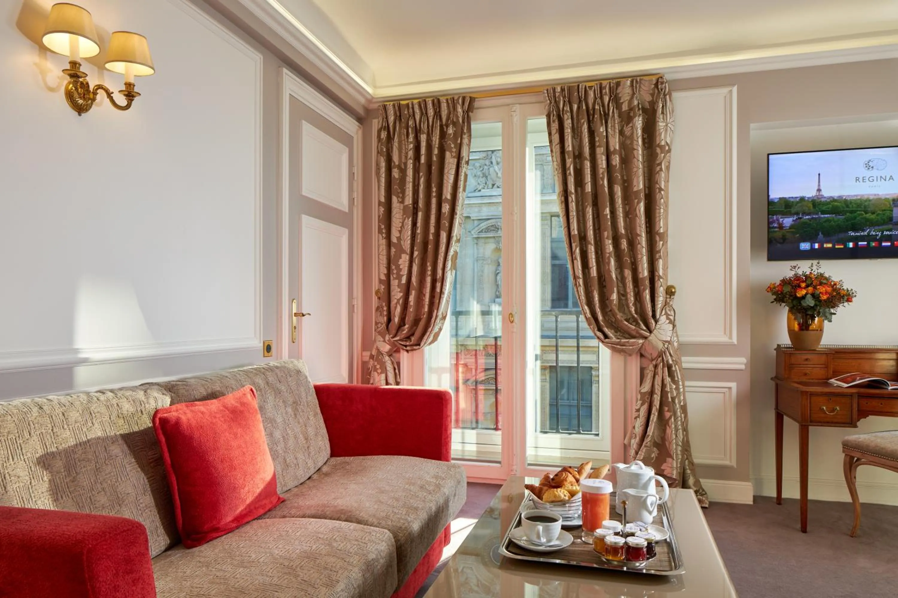 Hôtel Regina Louvre