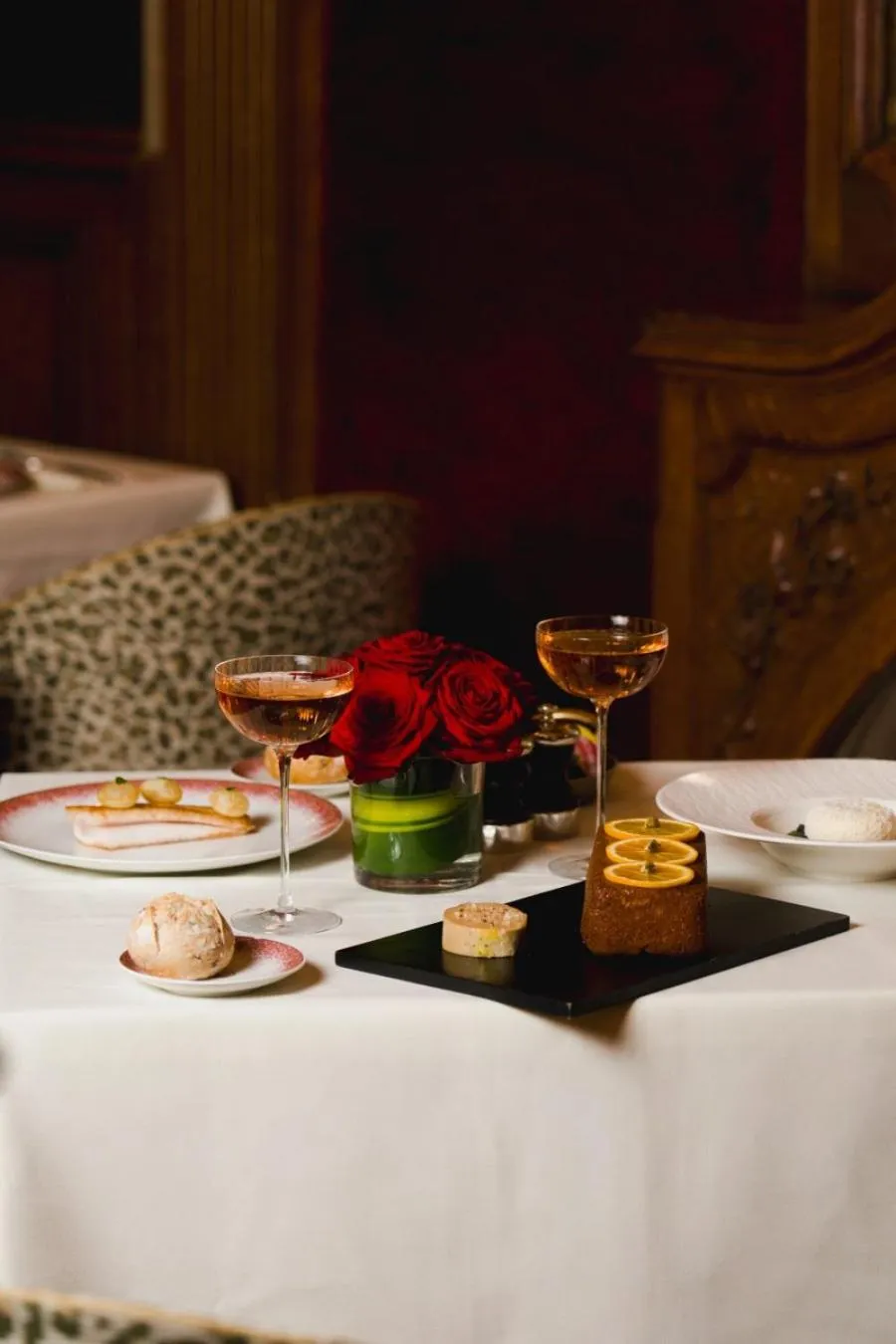 Restaurant/places to eat in Hôtel Regina Louvre