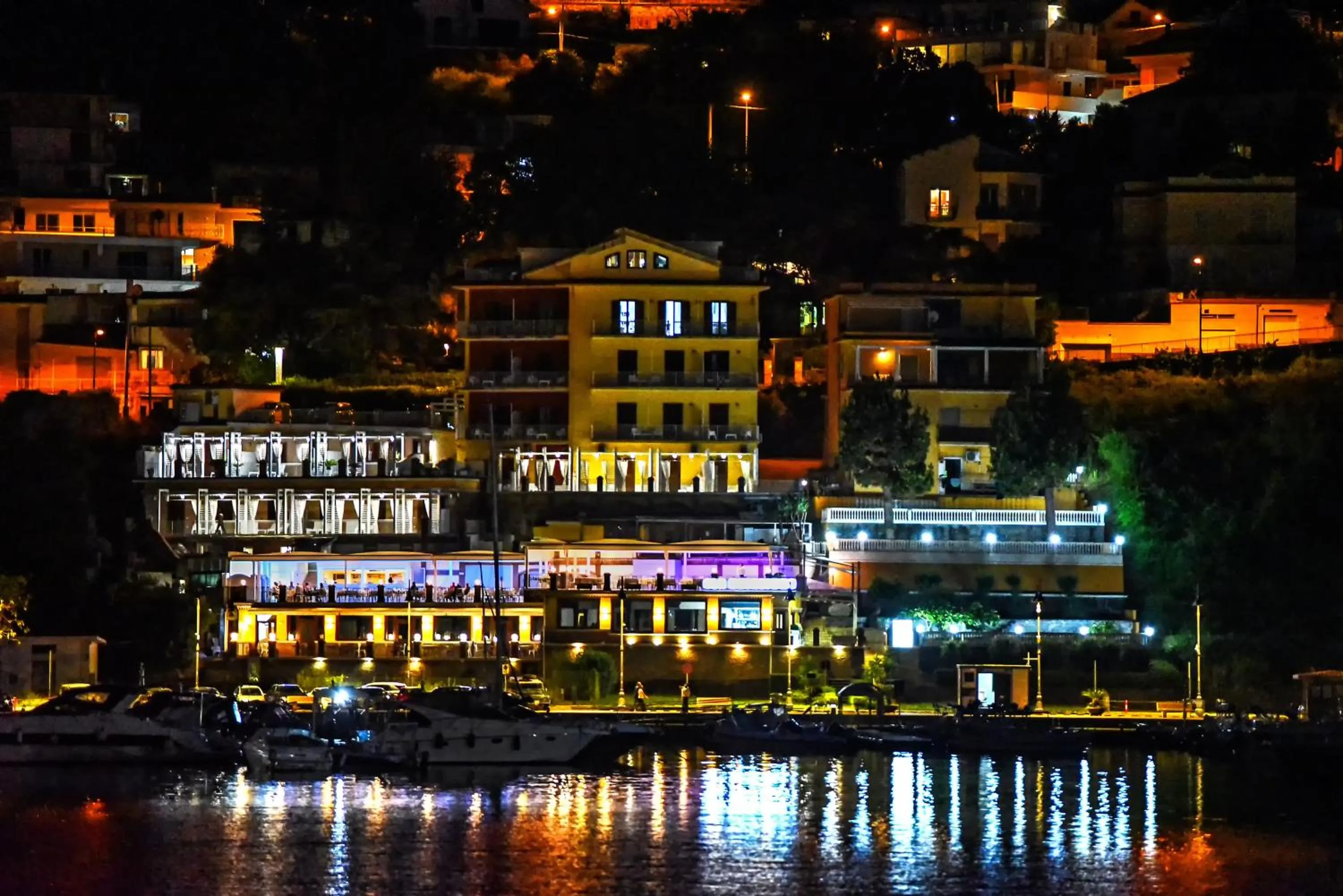 Property building in La Sciabica