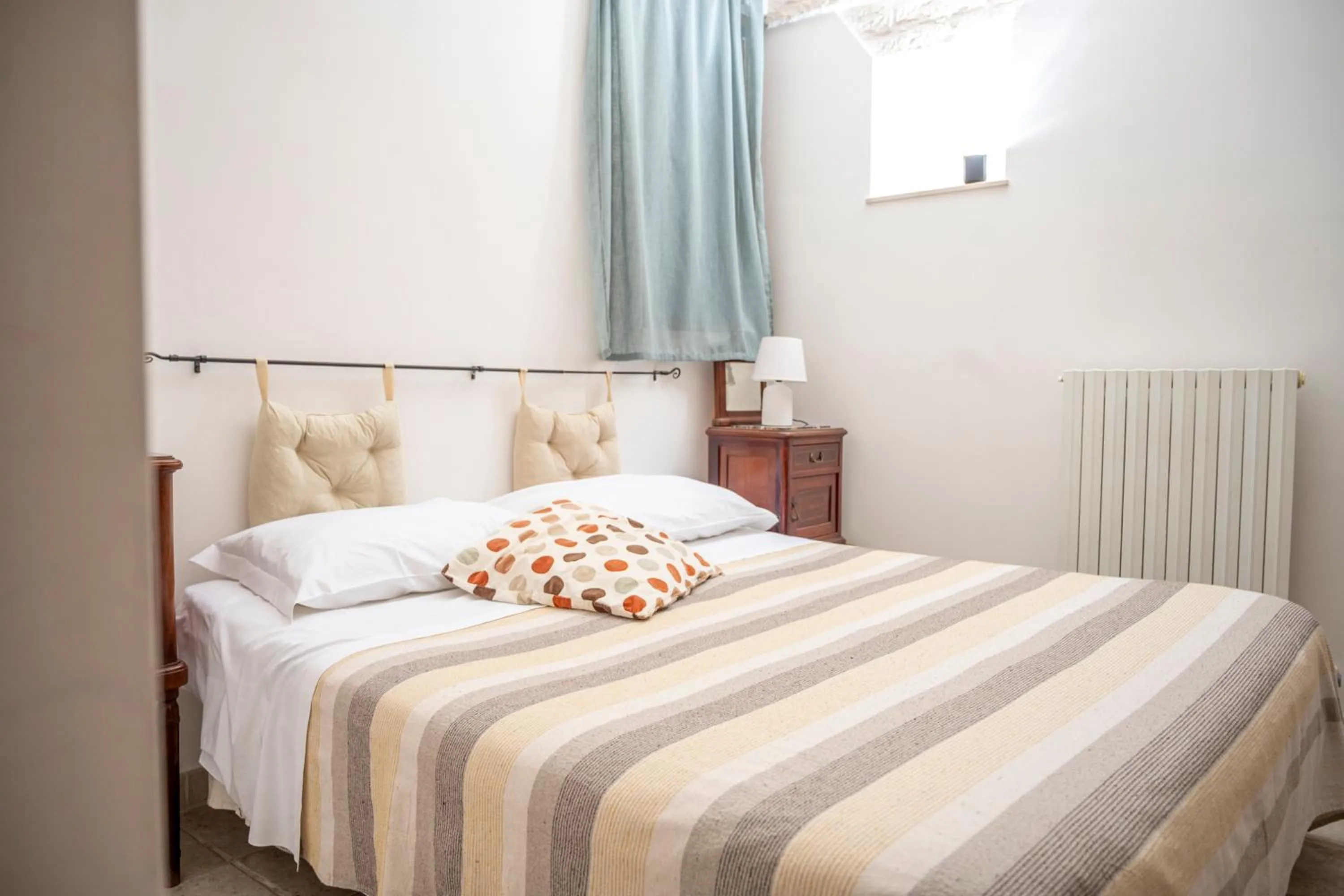 Photo of the whole room, Bed in Charming Trulli