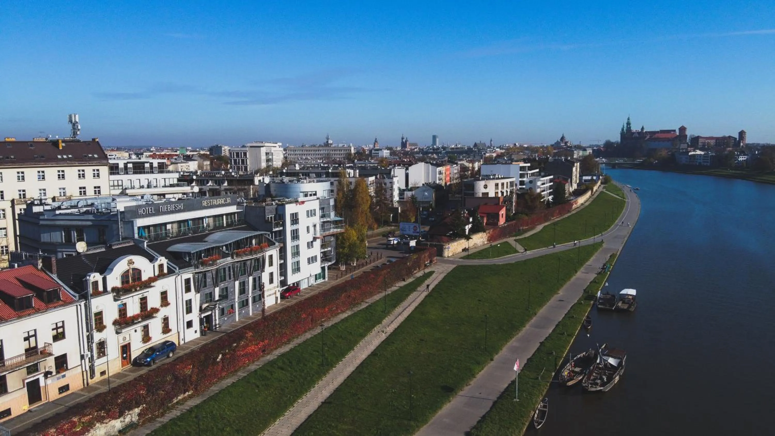 Property building in Niebieski Art Hotel & Spa