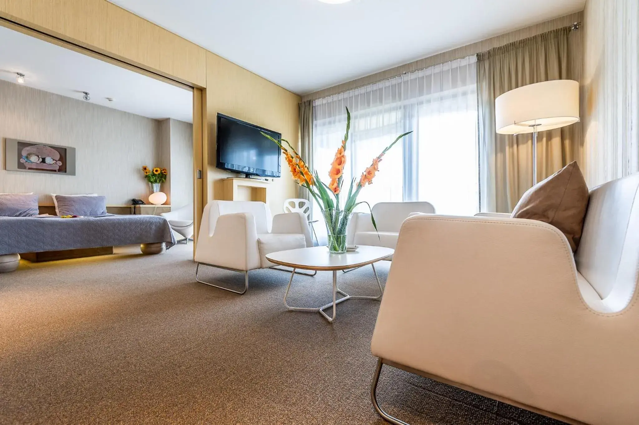 Living room, Bed in Niebieski Art Hotel & Spa Living room, Bed in Niebieski Art Hotel & Spa