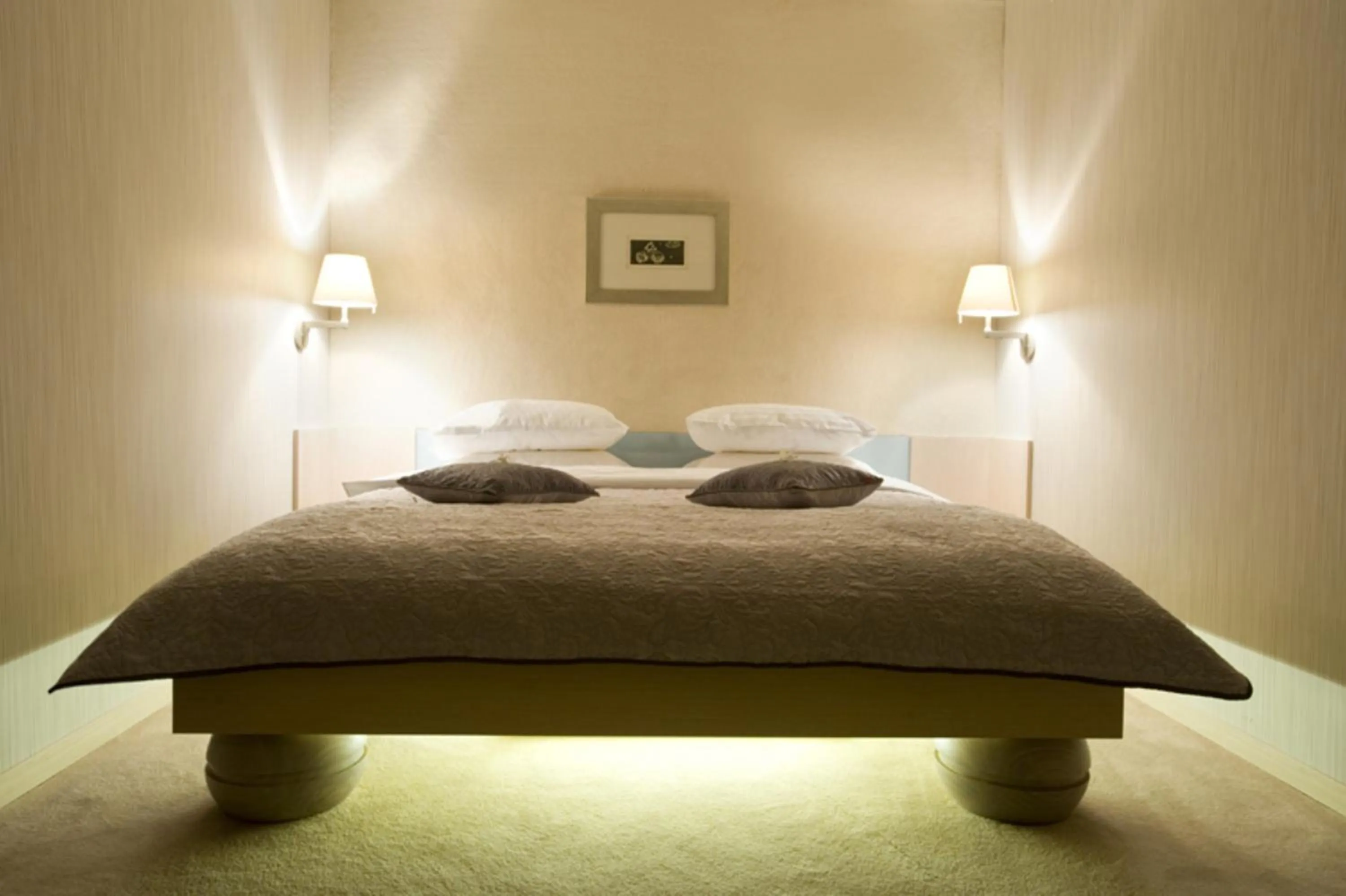 Bed in Niebieski Art Hotel & Spa