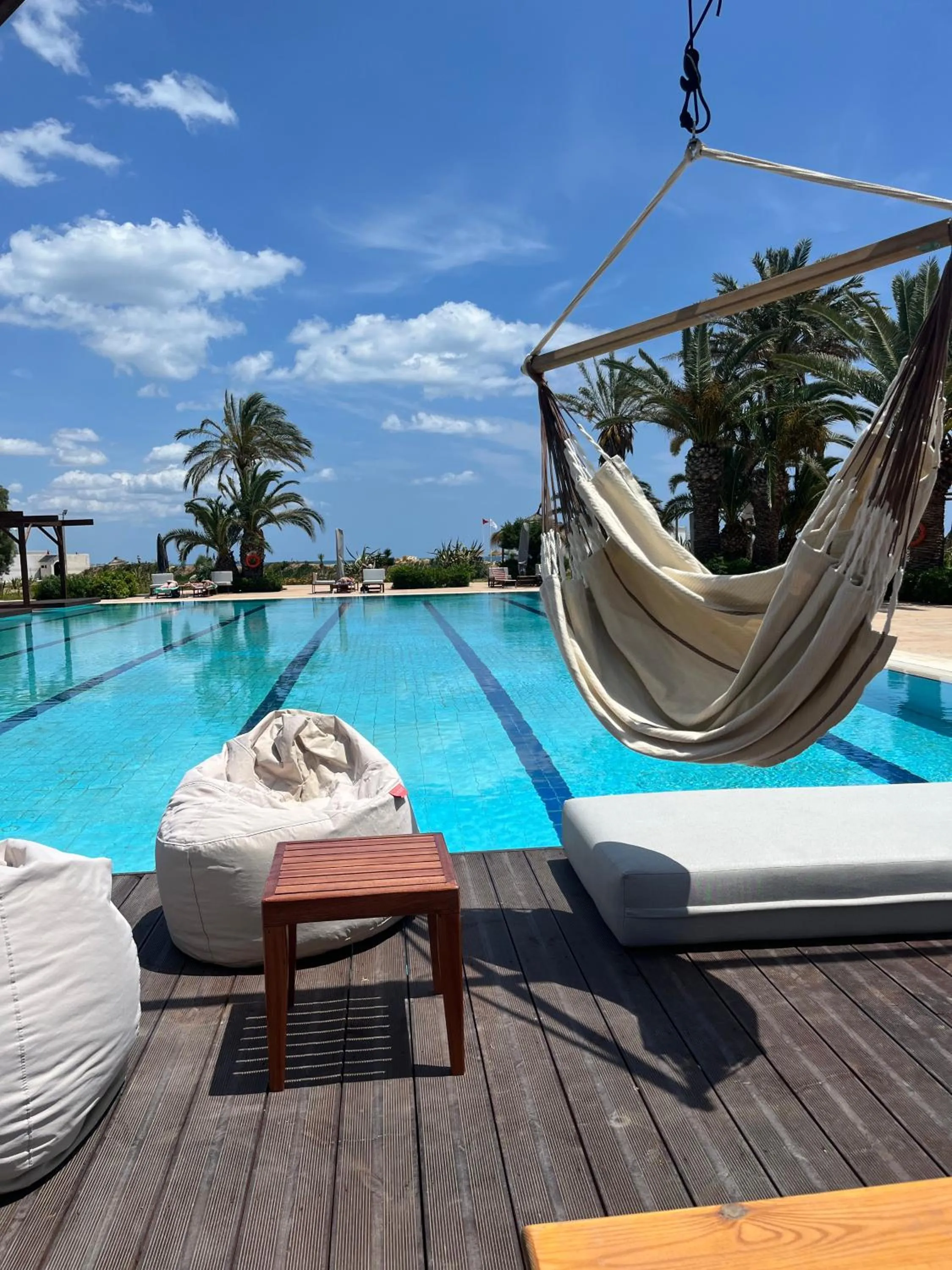 Swimming pool in Vincci Marillia