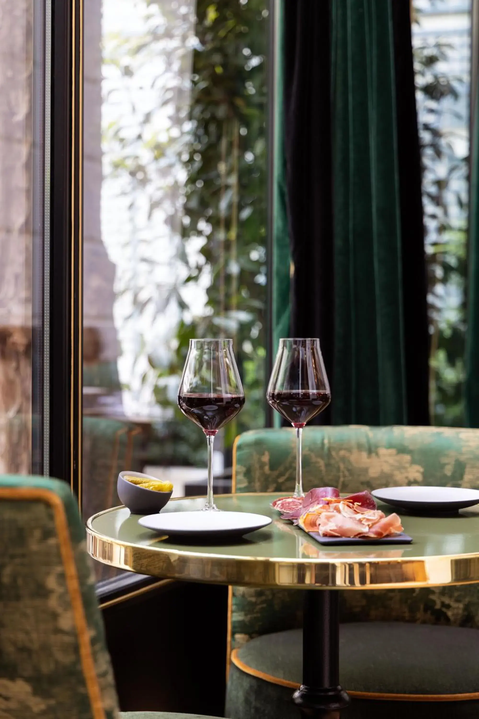 Lounge or bar in Lord Byron Lounge or bar in Lord Byron