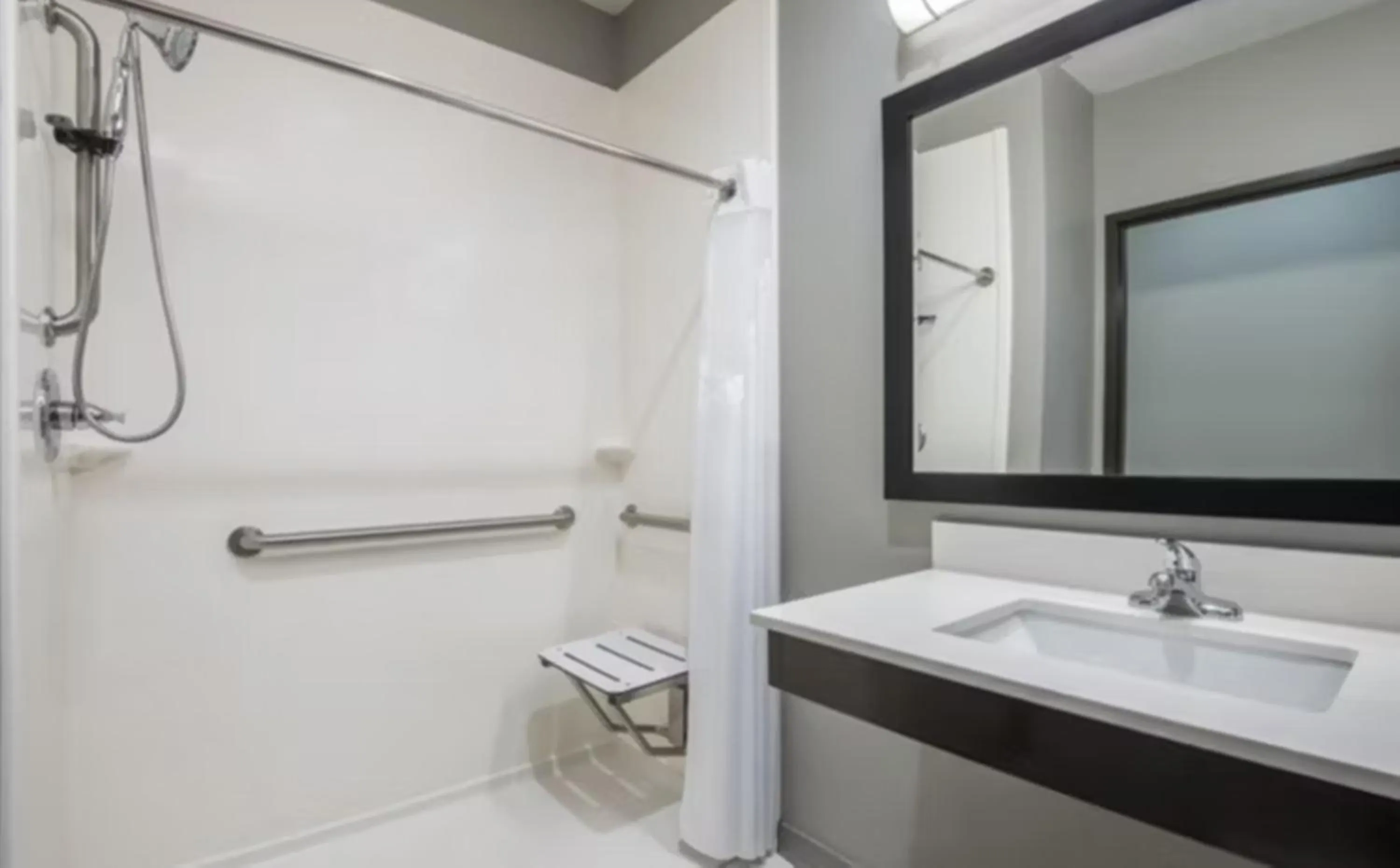 Holiday Inn Express & Suites Stillwater - University Area by IHG