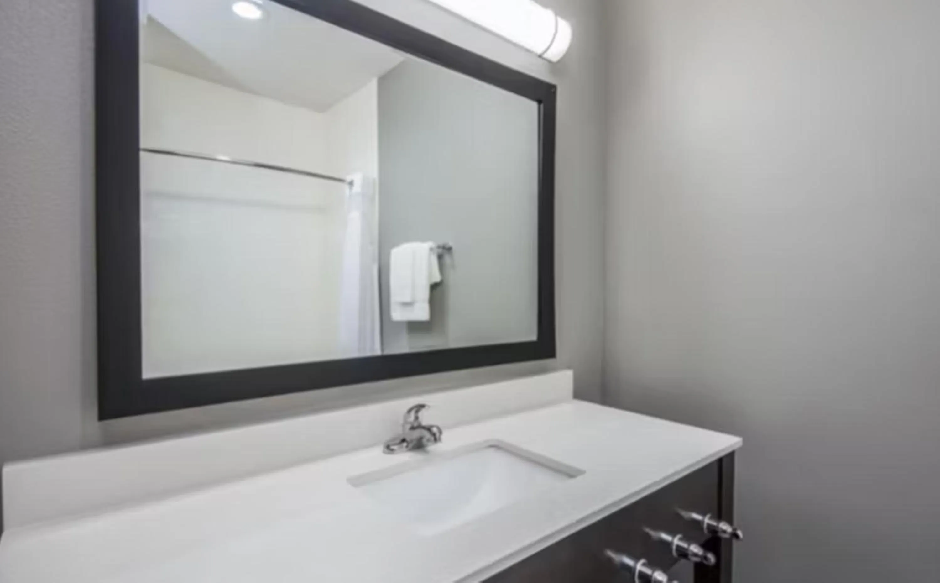 Holiday Inn Express & Suites Stillwater - University Area by IHG