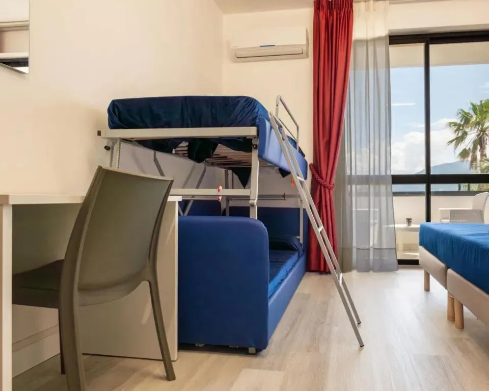 Bed in Hotel Club Clorinda nuova gestione 2024