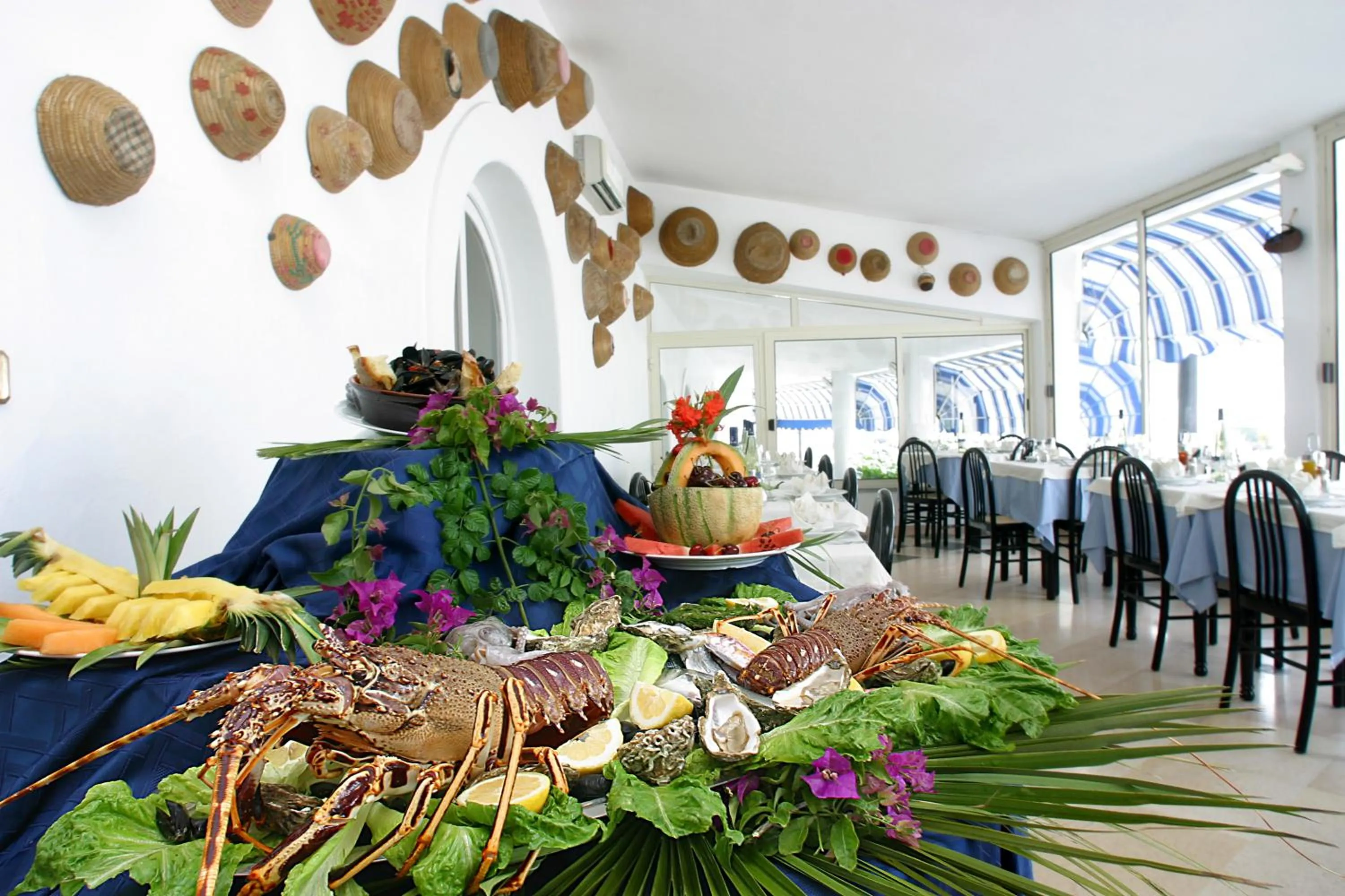 Food in Hotel Elisa - Spiaggia Privata Inclusa