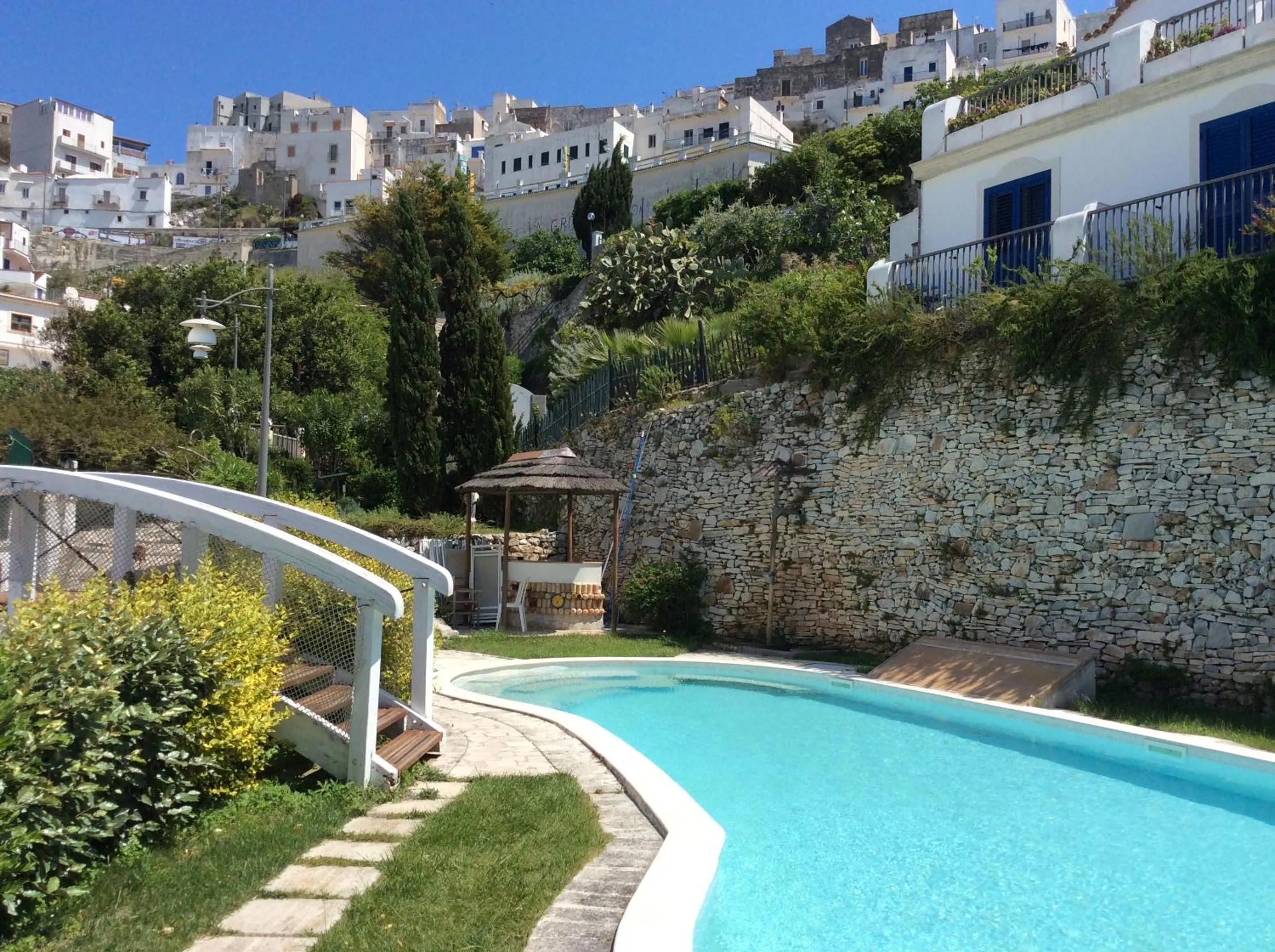 Swimming pool in Hotel Elisa - Spiaggia Privata Inclusa