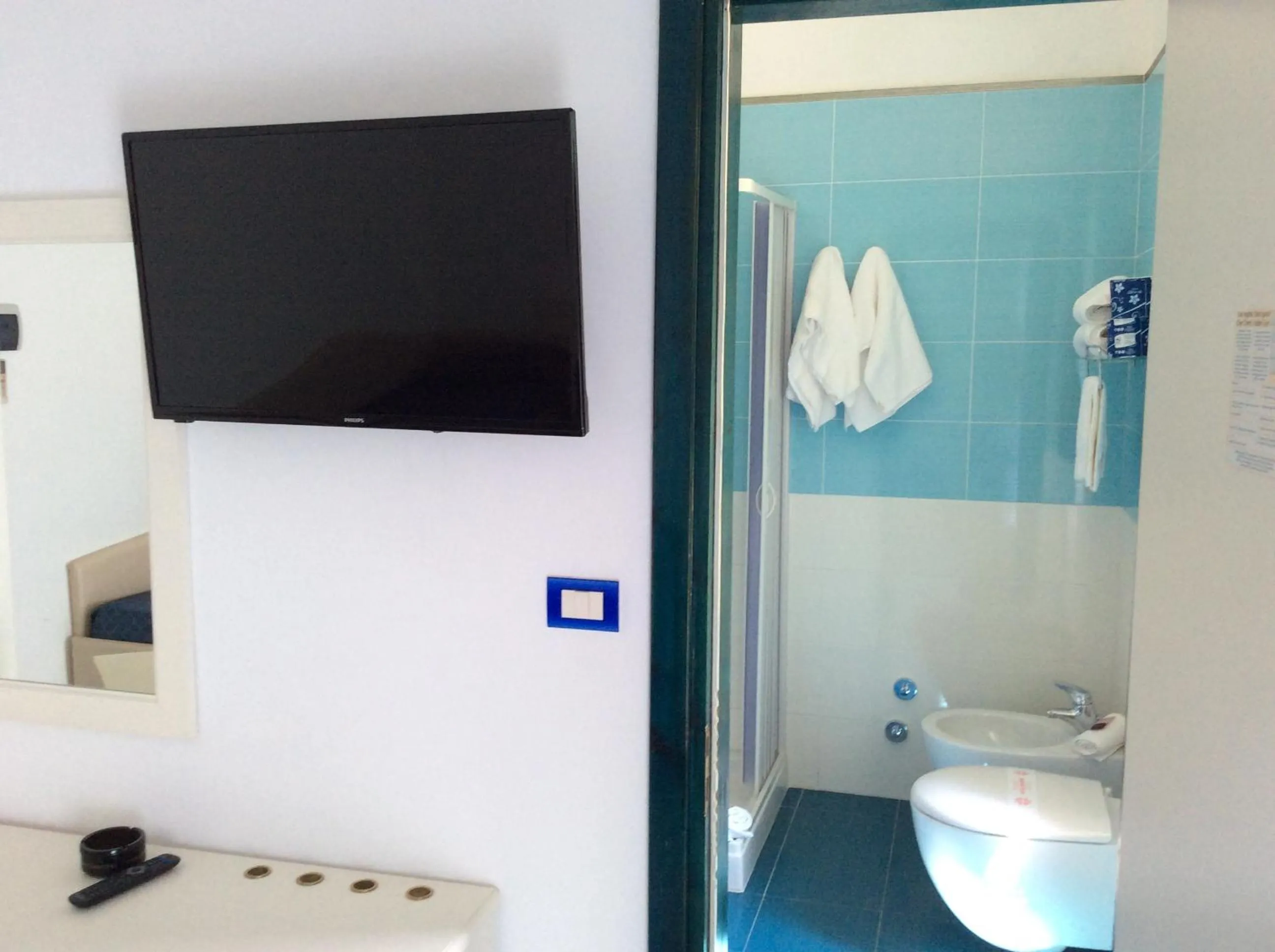 Bathroom in Hotel Elisa - Spiaggia Privata Inclusa