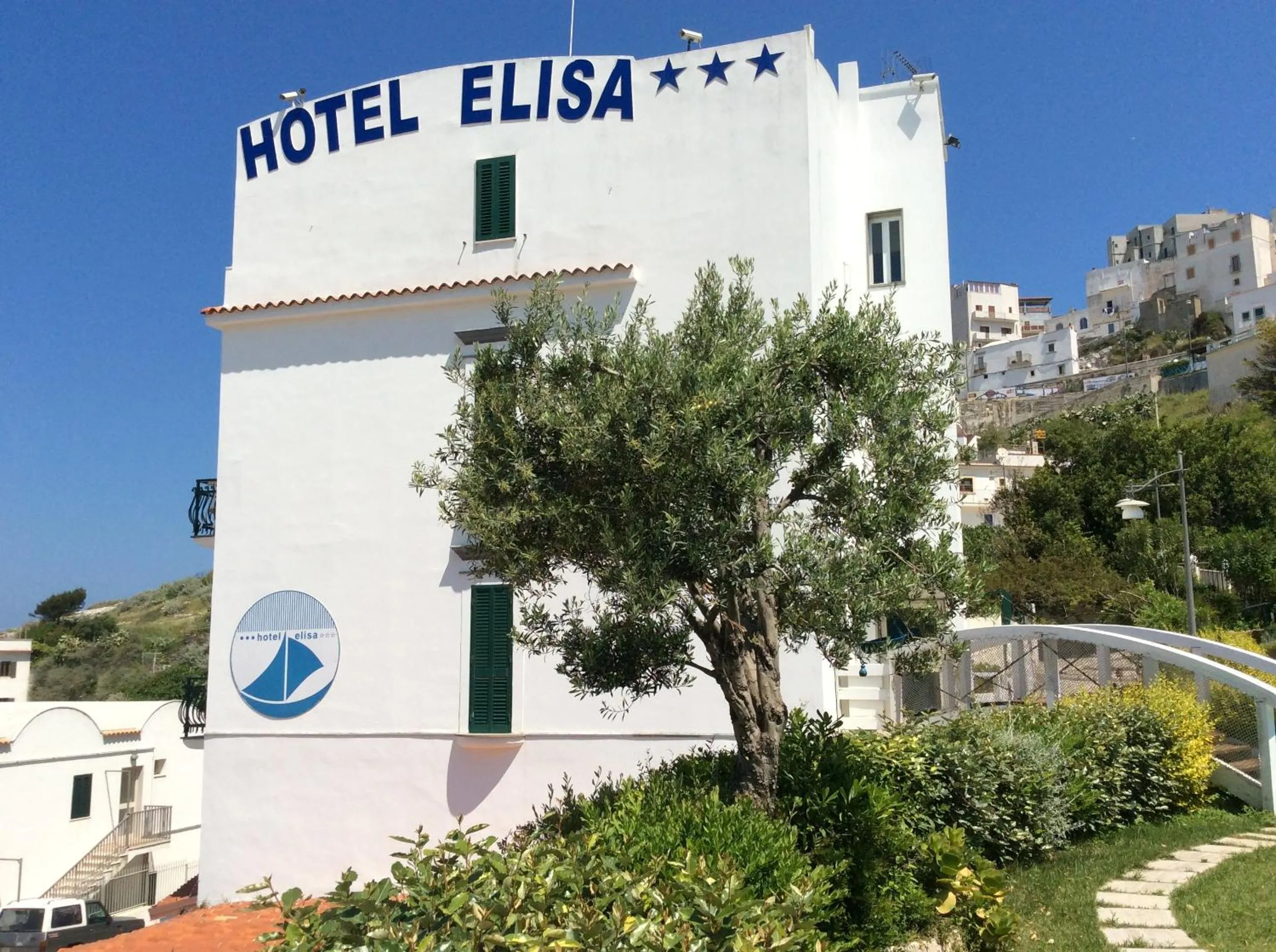 Property building in Hotel Elisa - Spiaggia Privata Inclusa