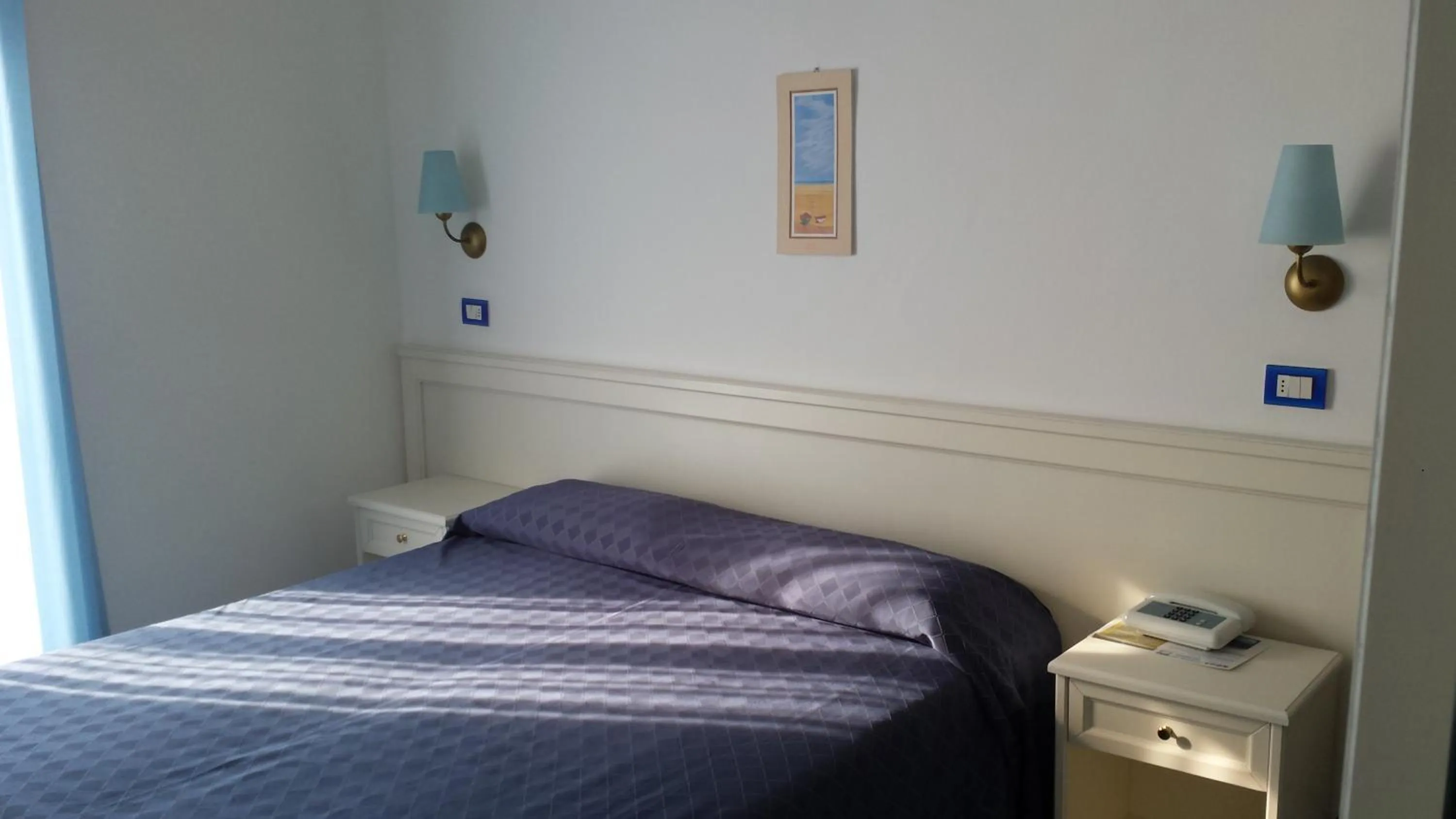 Bed in Hotel Elisa - Spiaggia Privata Inclusa