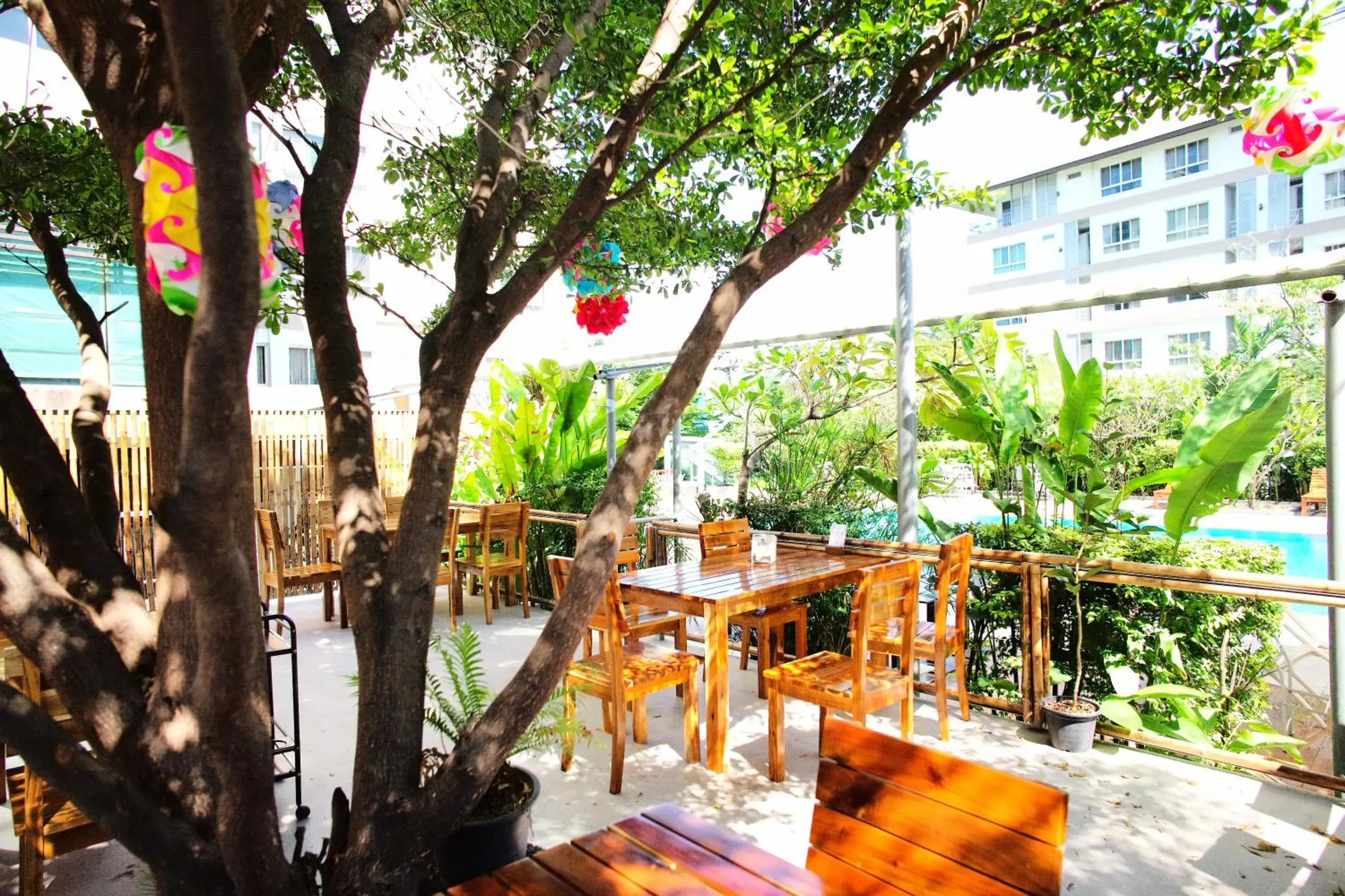 Lounge or bar in J Park Hotel - SHA Extra Plus Lounge or bar in J Park Hotel - SHA Extra Plus