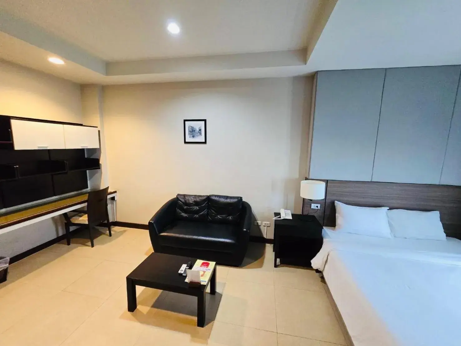 Bed in J Park Hotel - SHA Extra Plus Bed in J Park Hotel - SHA Extra Plus