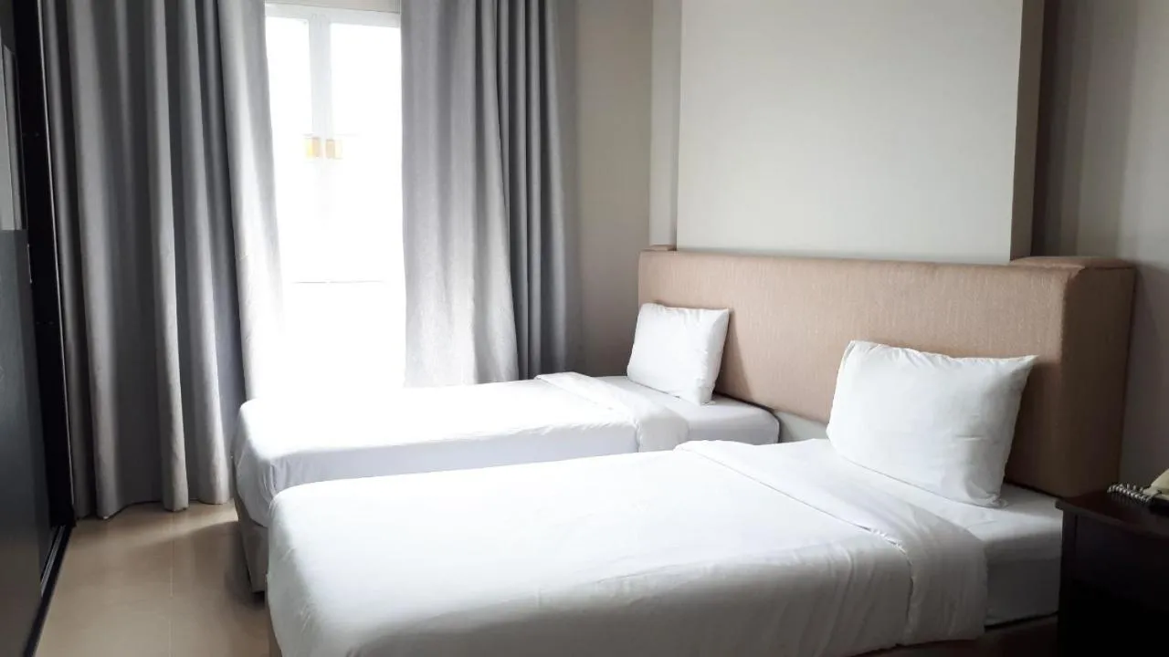 Bed in J Park Hotel - SHA Extra Plus