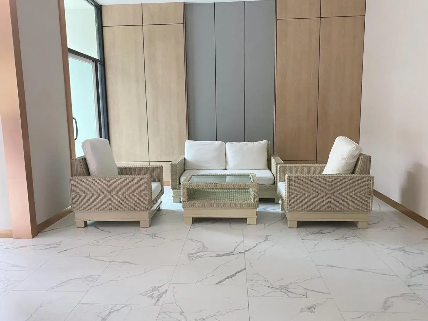 Lobby or reception in J Park Hotel - SHA Extra Plus Lobby or reception in J Park Hotel - SHA Extra Plus