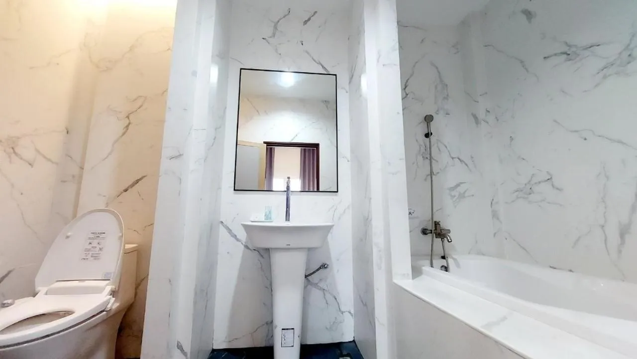 Bathroom in J Park Hotel - SHA Extra Plus