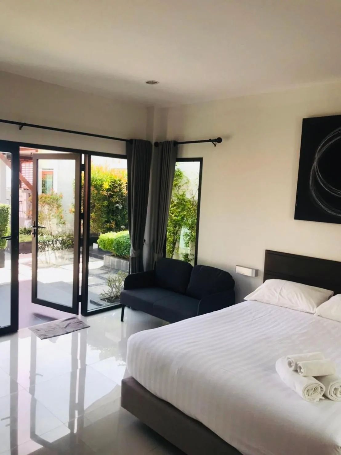 Bedroom, Bed in Limelight Village