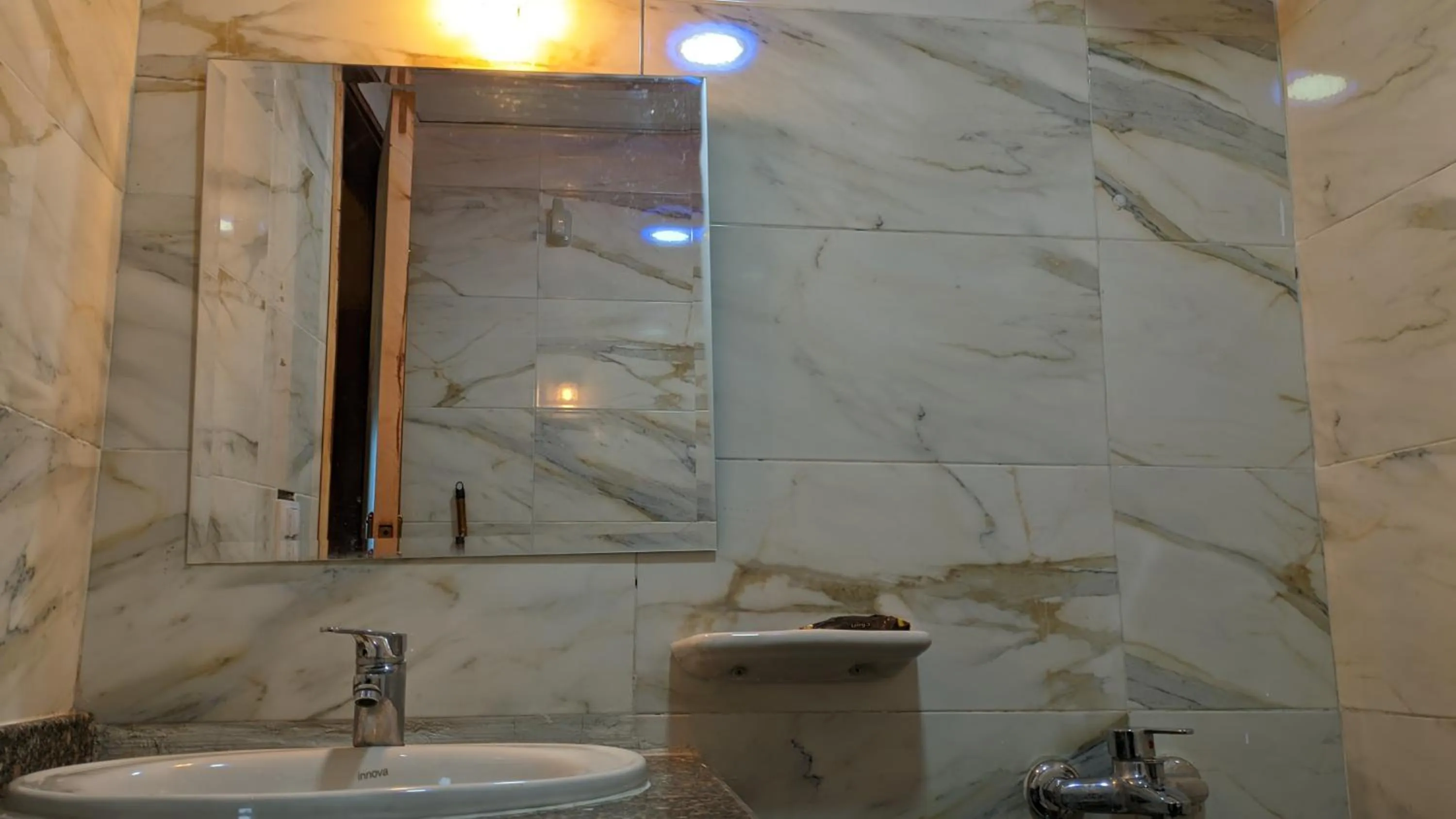 Bathroom in Royal Crown Hotel عائلات مصرية فقط Egyptian Families only