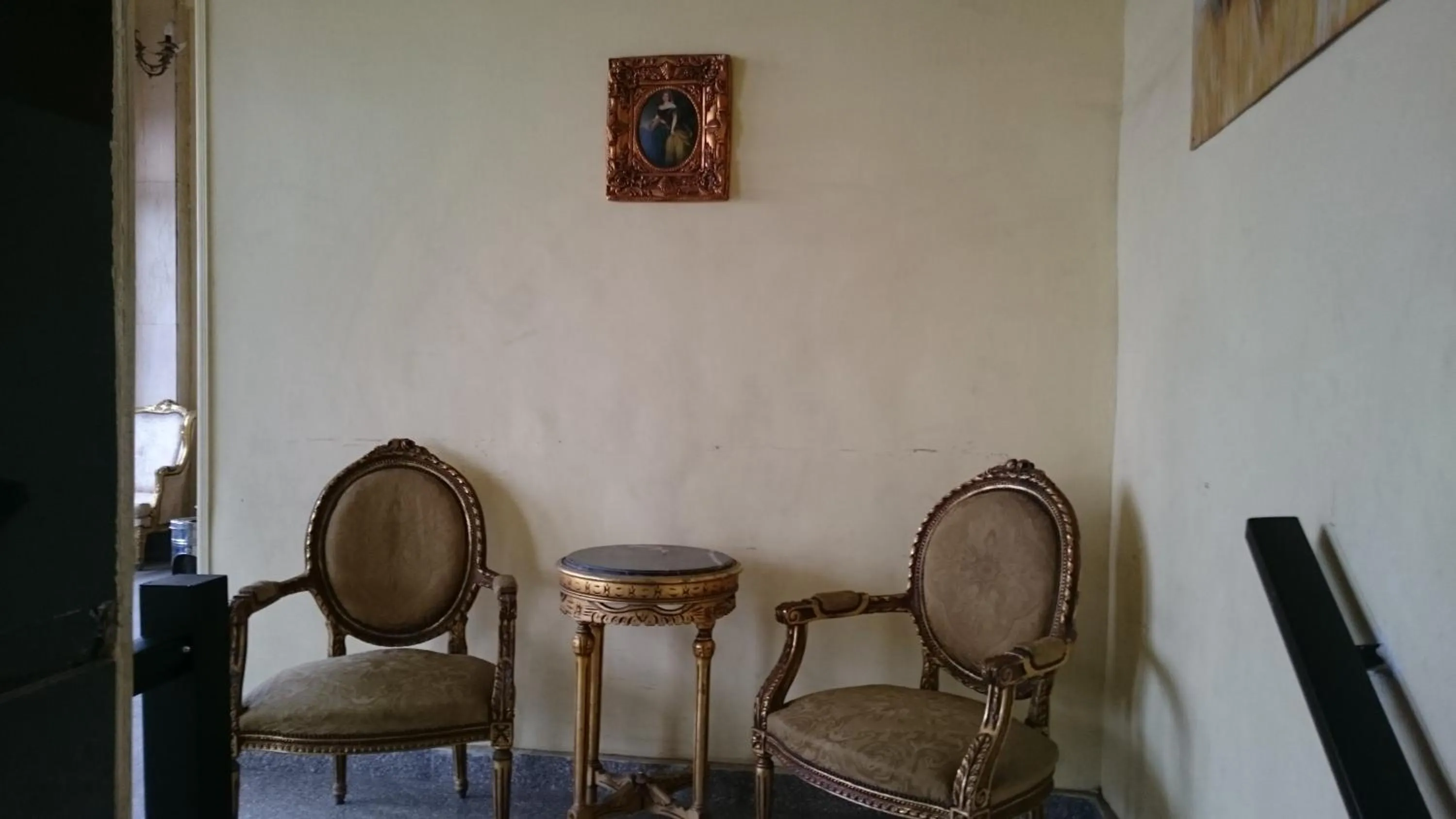 Lobby or reception in Royal Crown Hotel عائلات مصرية فقط Egyptian Families only