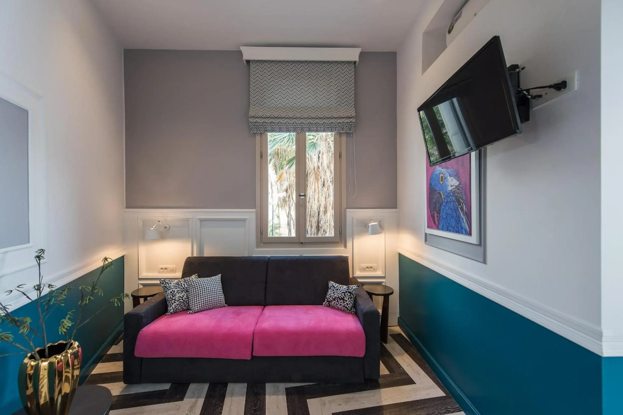 Communal lounge/ TV room, Bed in Elia Portou Due Communal lounge/ TV room, Bed in Elia Portou Due