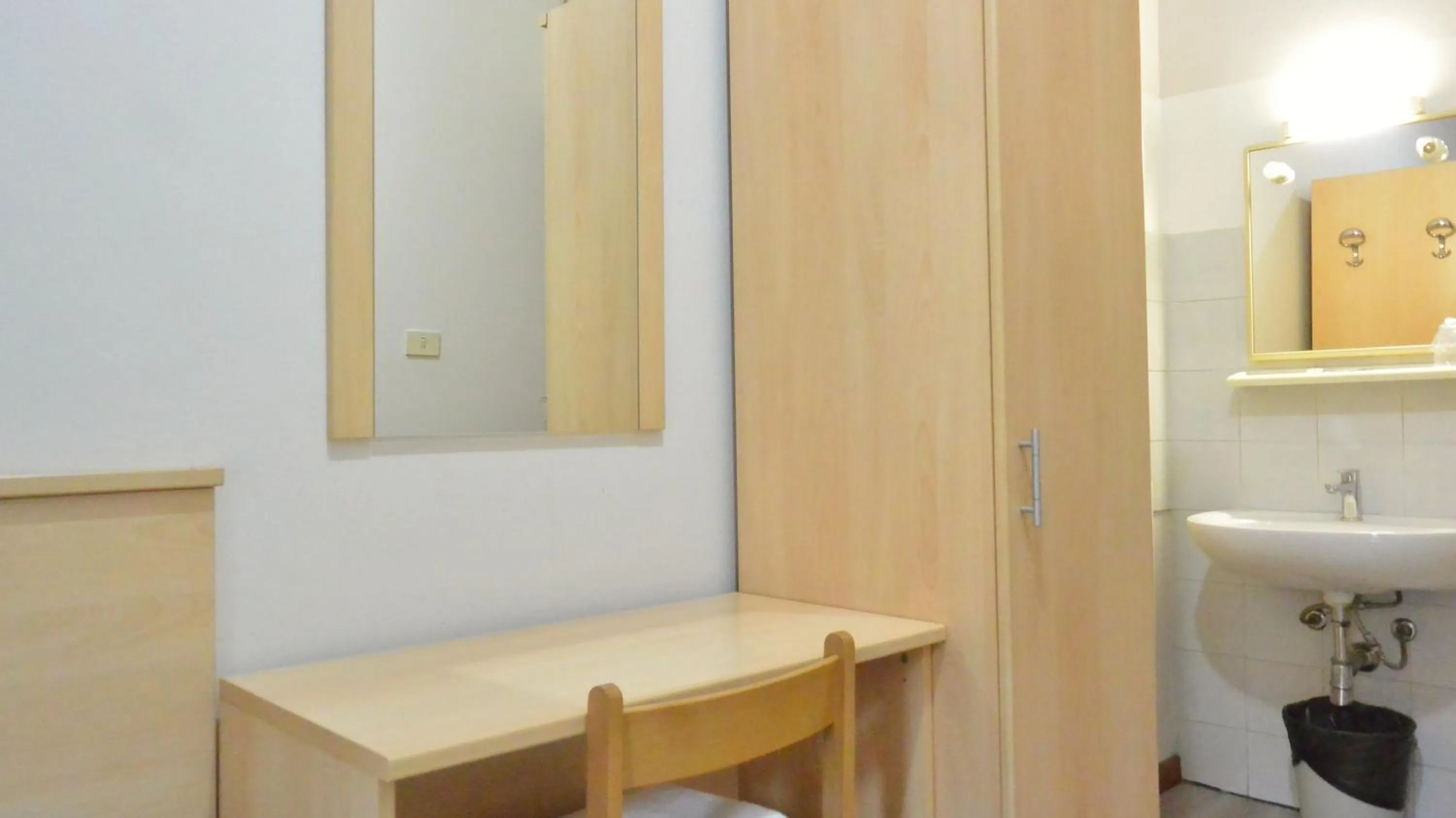 Seating area in Hotel Arno