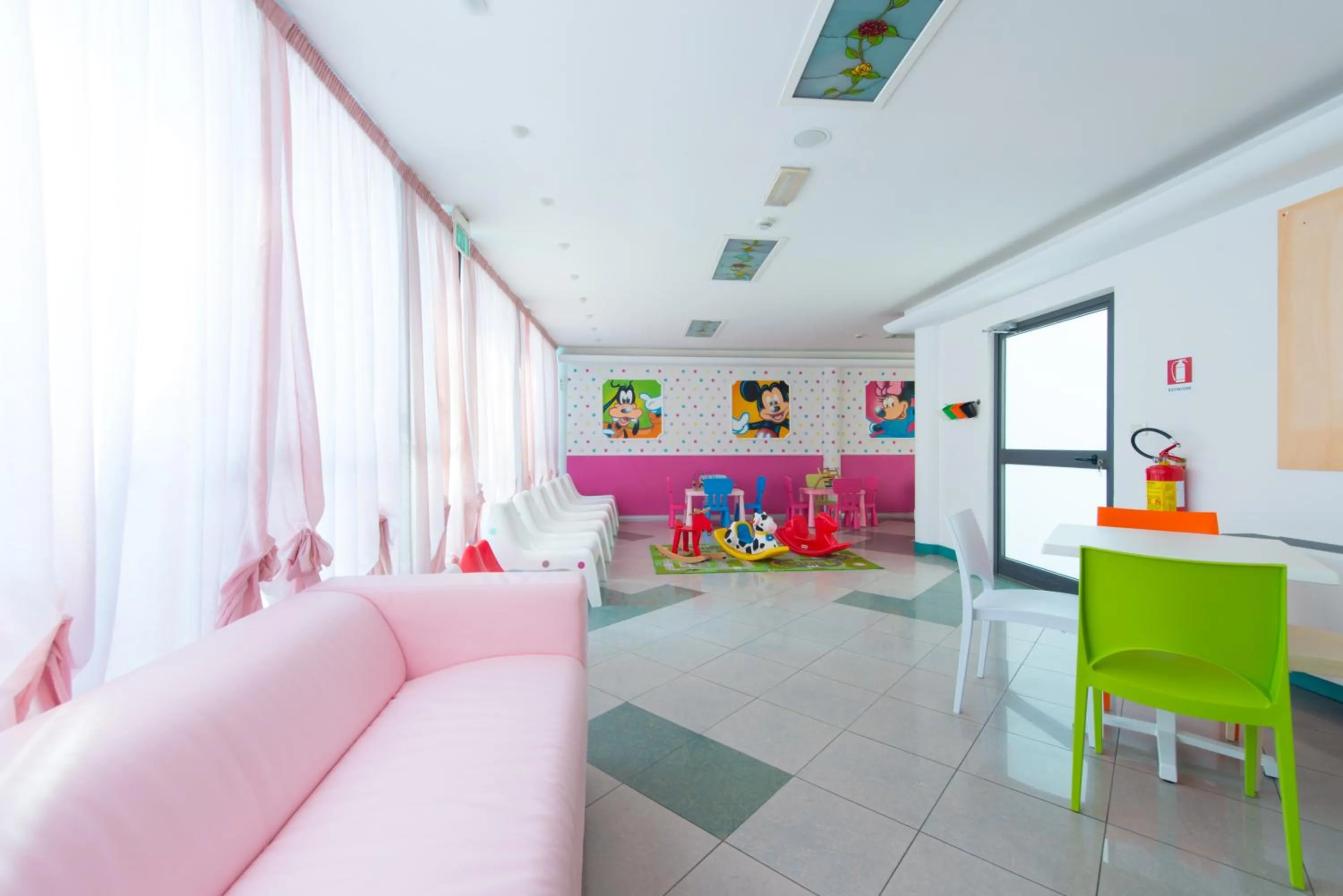 Area and facilities in Hotel Faber