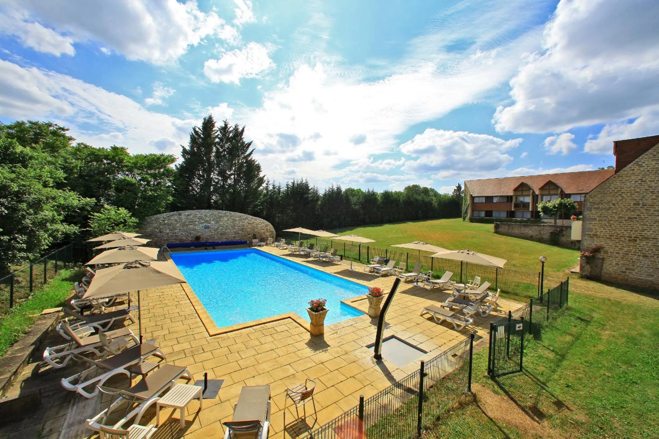 Day in Hôtel Restaurant du Château