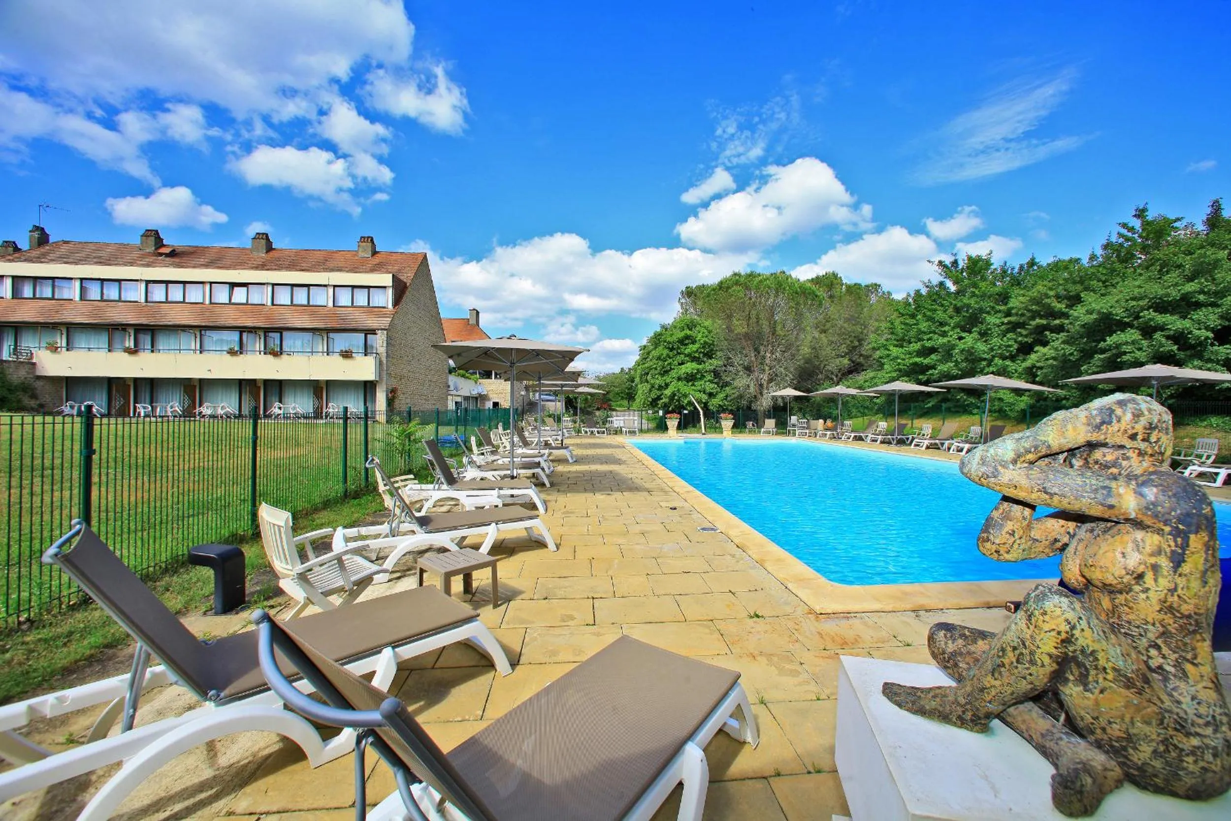 Day in Hôtel Restaurant du Château