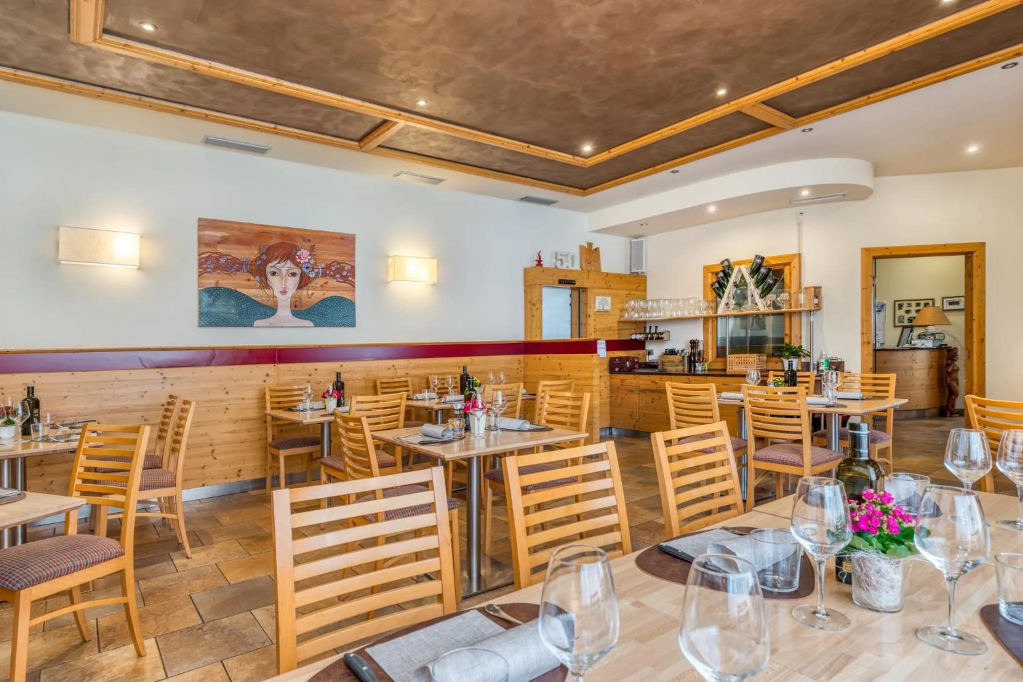 Restaurant/places to eat in Hotel Martinelli